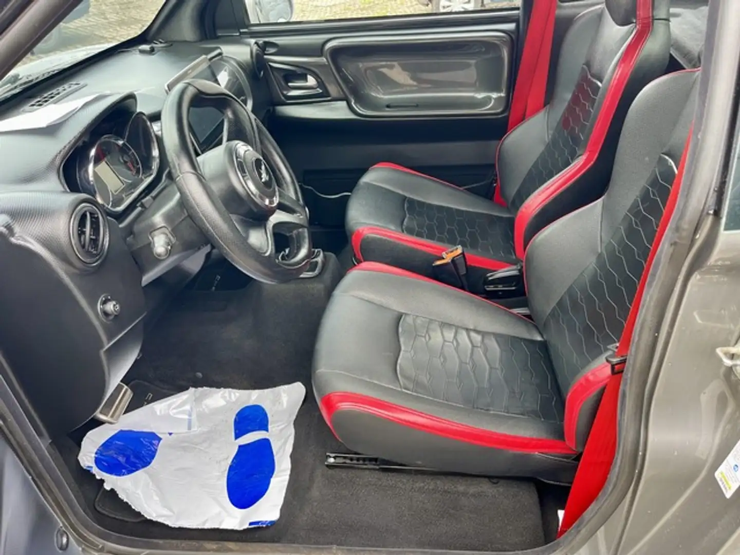 Chatenet CH 46 Sport *45 KM H*8 PS*28.000 KM* Noir - 2
