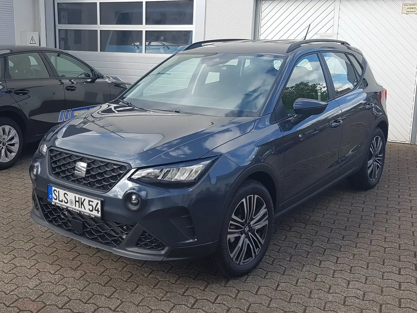 SEAT Arona Style Grau - 2