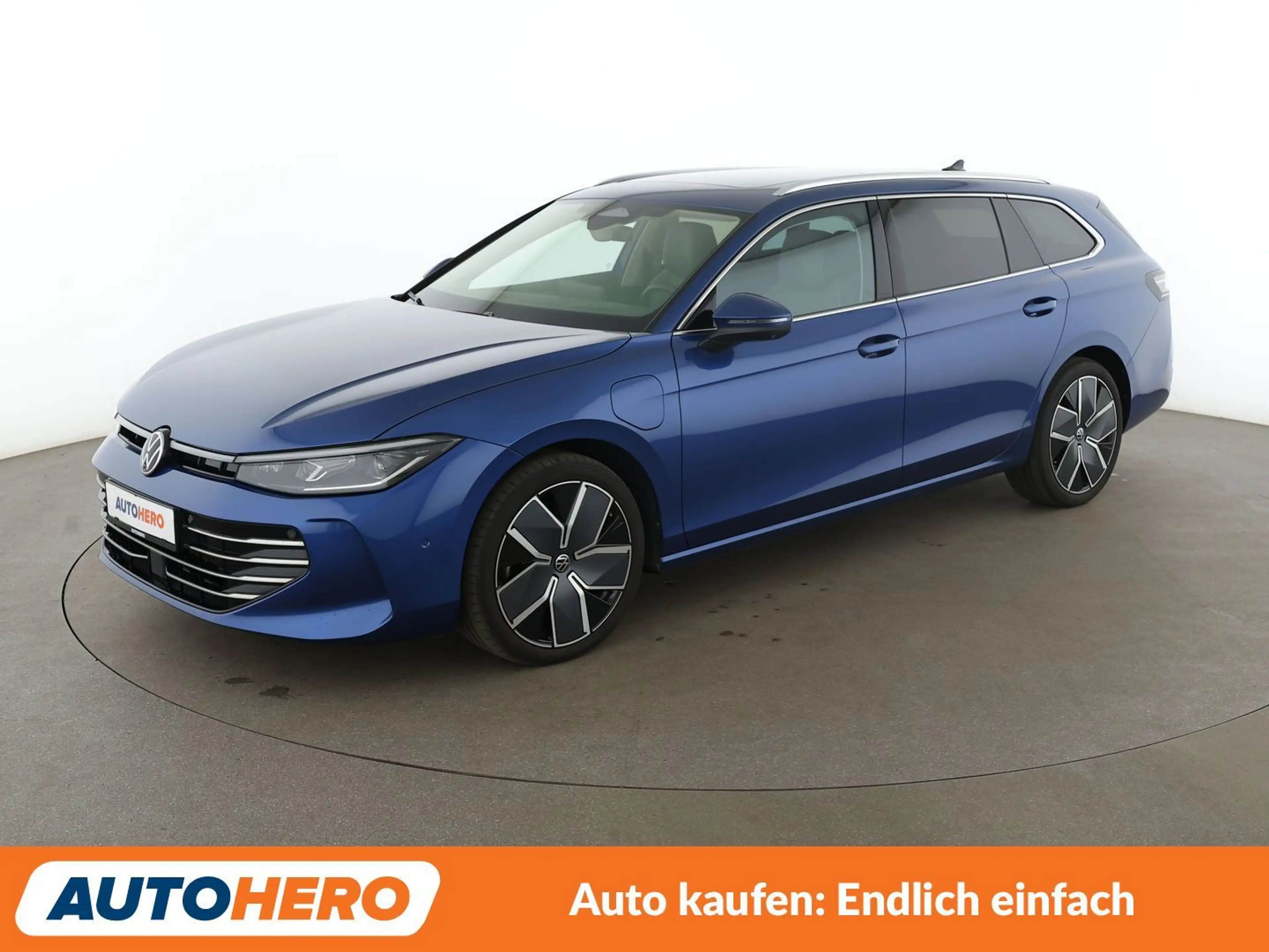 Volkswagen Passat 1.5 TSI eHybrid Elegance Aut.*NAVI*ACC*
