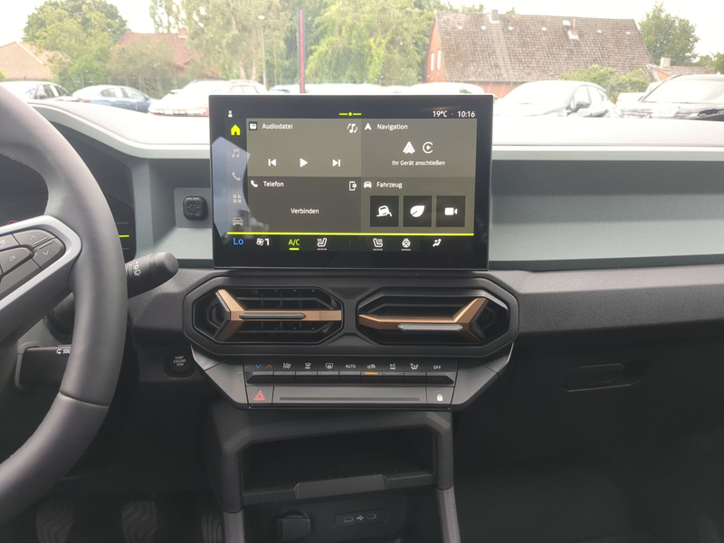 Dacia Duster TCe 140 Extreme SHZ+LKHZ+RFK — photo 11