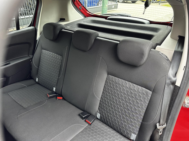 Dacia Sandero 0.9 Tce 90pk Easy-R S&S Lauréate AIRCO AUTOMAAT — photo 31