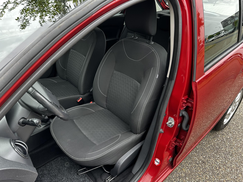 Dacia Sandero 0.9 Tce 90pk Easy-R S&S Lauréate AIRCO AUTOMAAT — photo 30