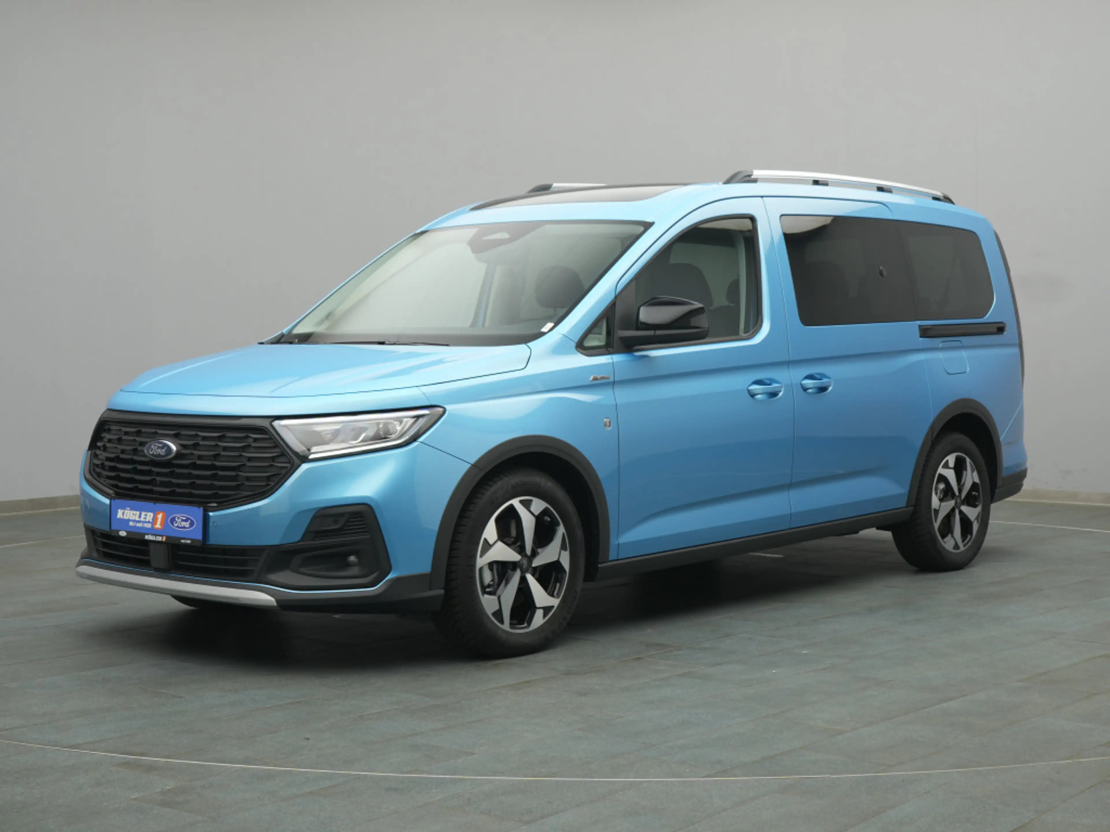 Ford Tourneo Grand Connect Active Aut. 4x4 -14%* — photo 2