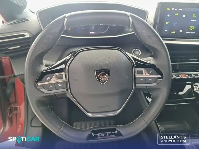 Peugeot 208 view 14