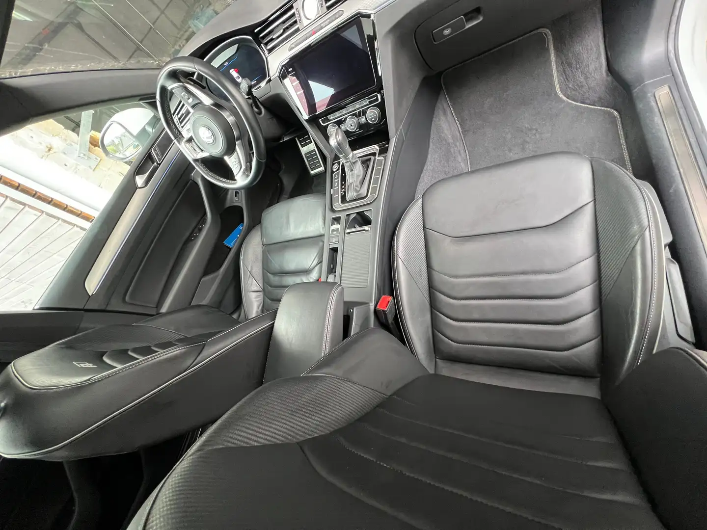 Volkswagen Arteon Arteon 2.0 TDI SCR 4Motion DSG R-Line Blanc - 1
