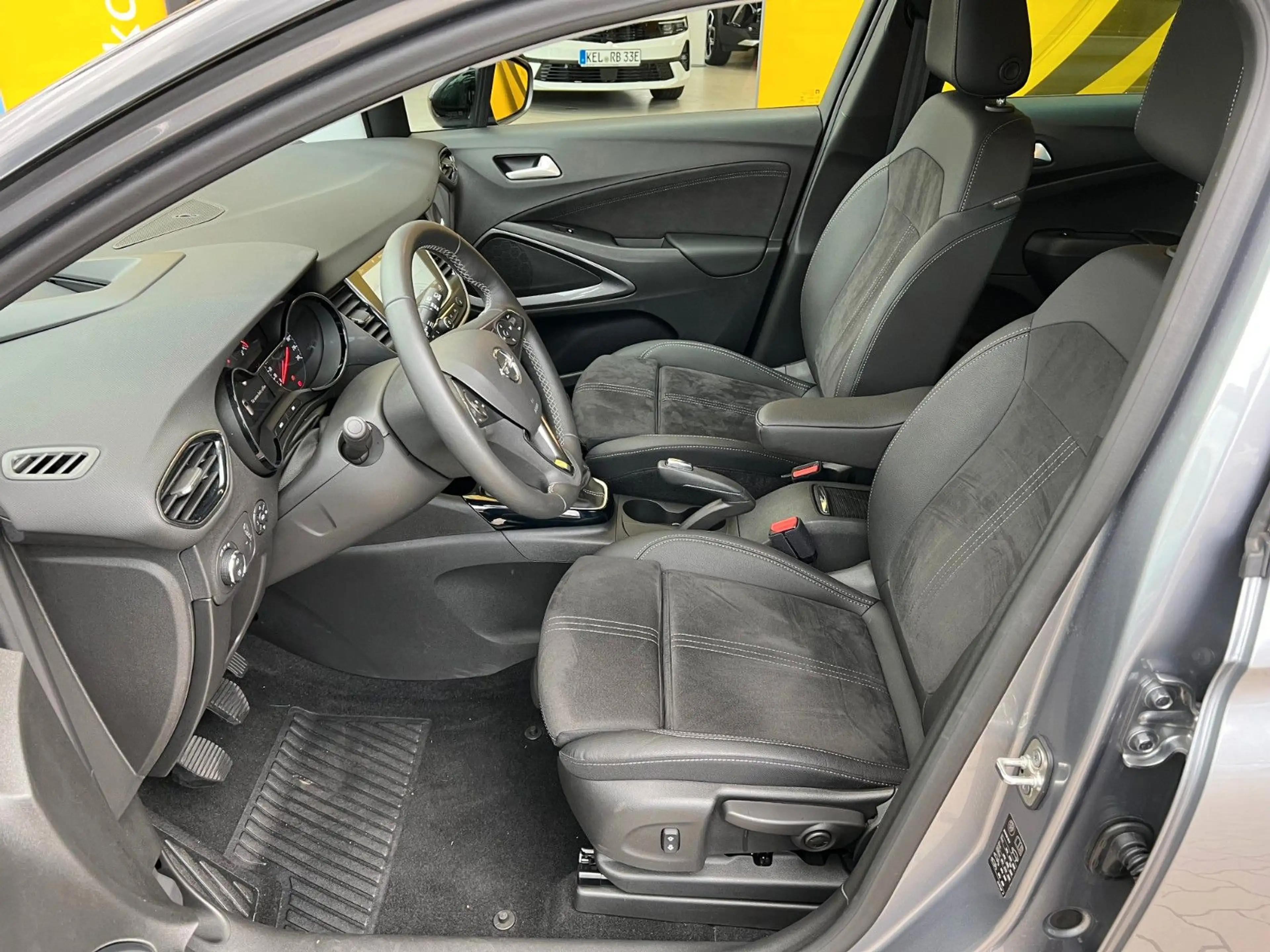 Opel Crossland X Crossland 1.2 DI Turbo 130 Ultimate — photo 6