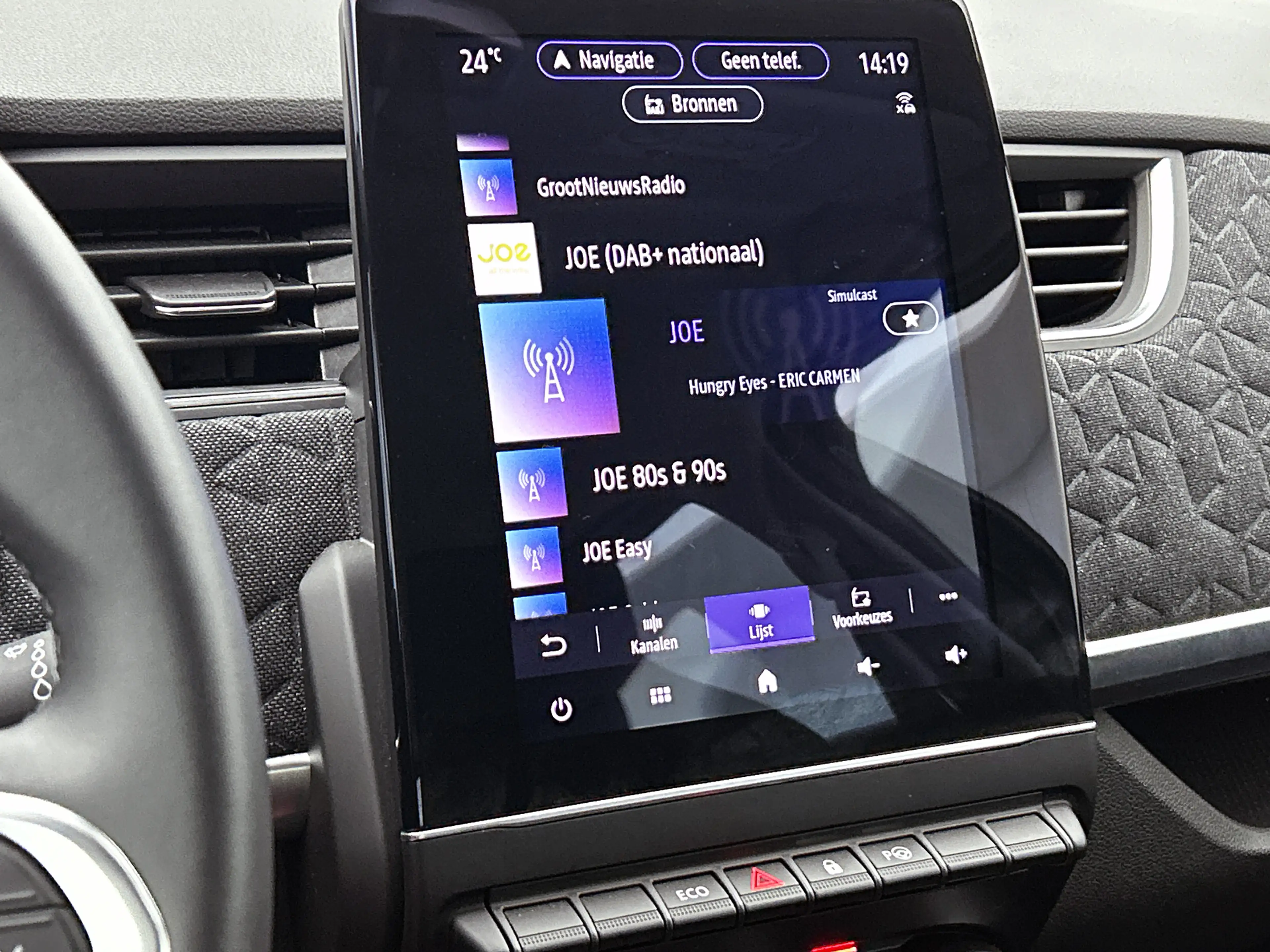 Renault ZOE R135 Iconic 52 kWh Camera, CarPlay, Bose — photo 7