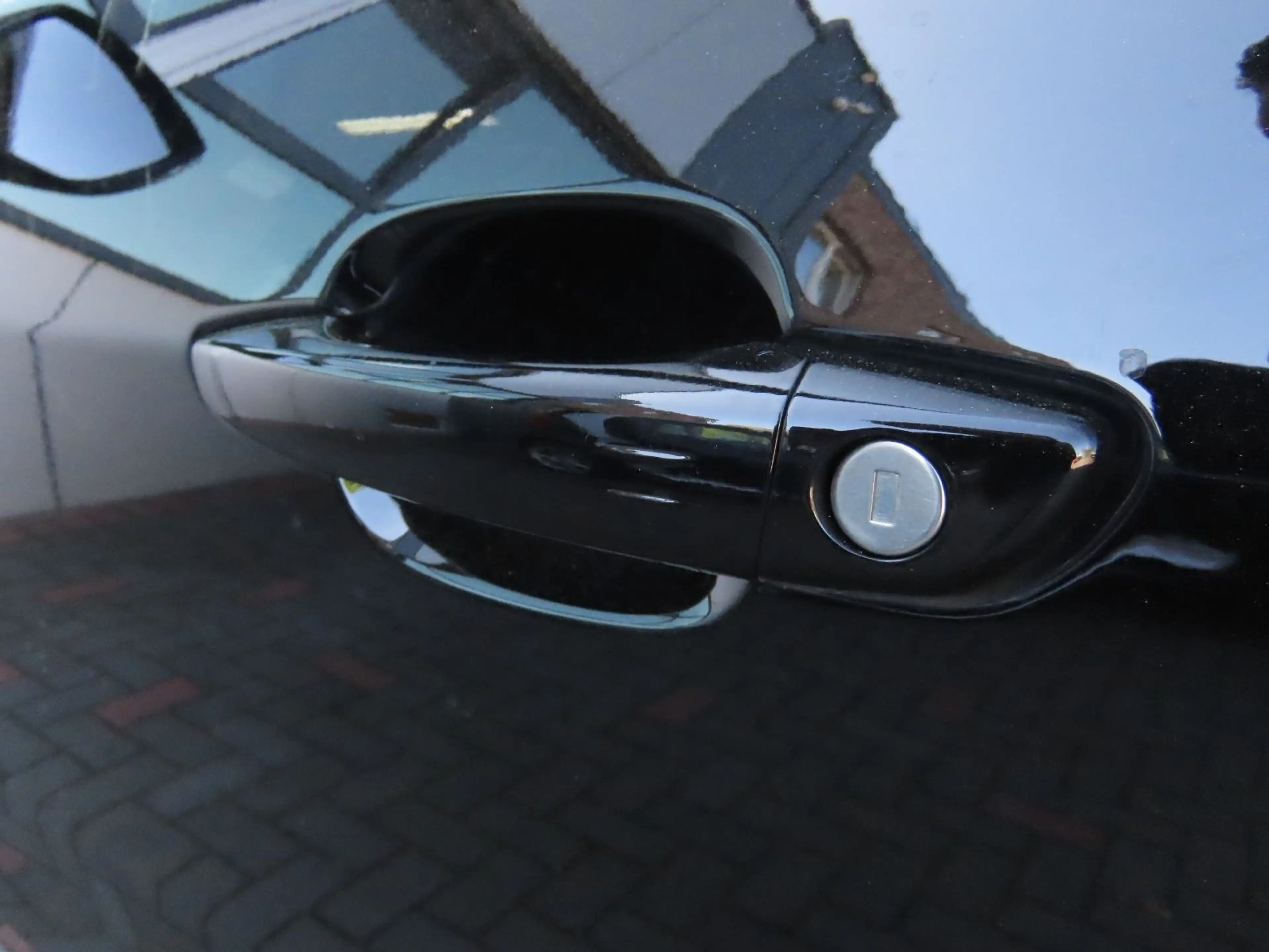 Jeep Avenger 1.2 GSE T3 GDI Klimaauto. Kamera Carplay — photo 13