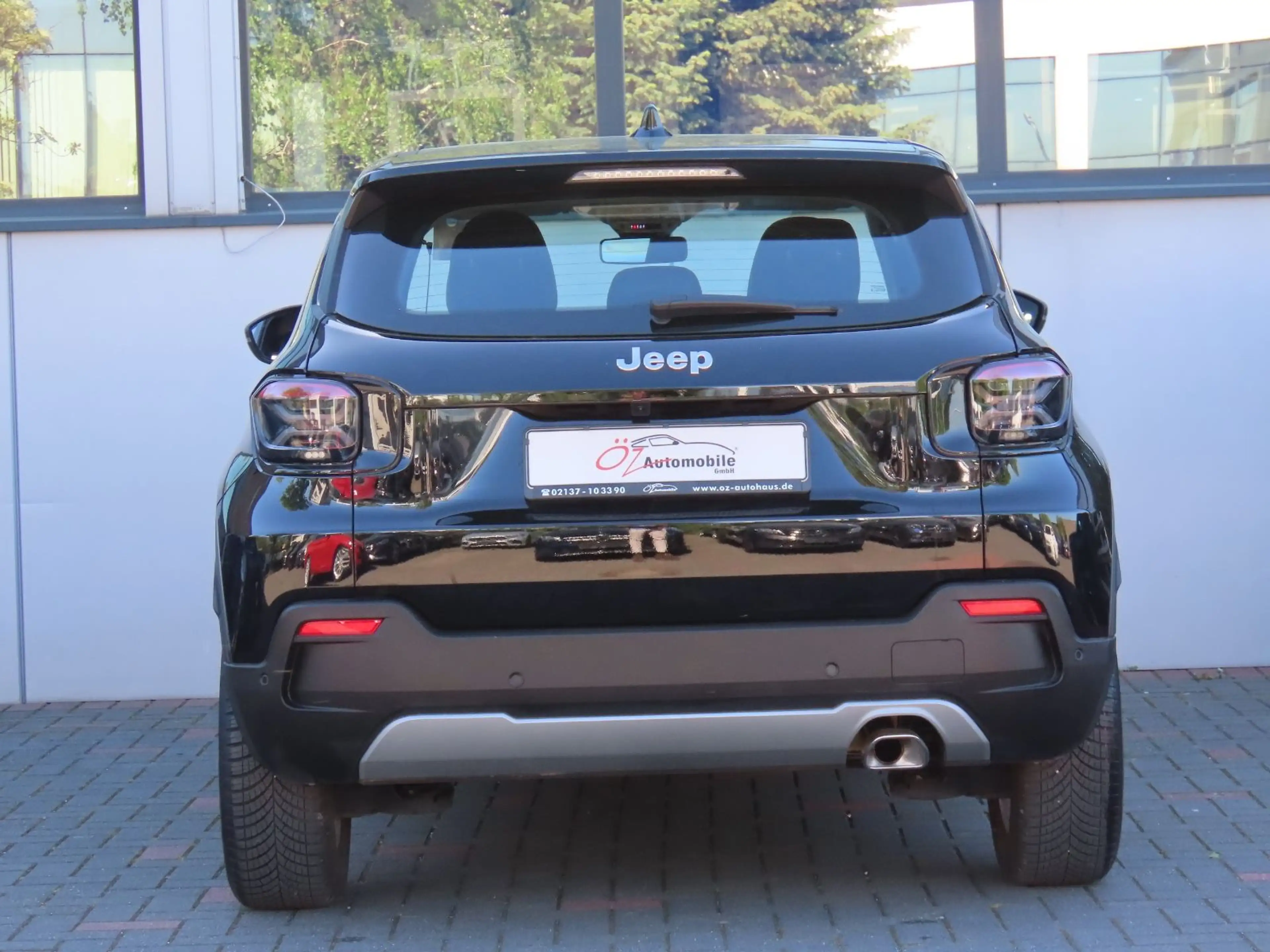 Jeep Avenger 1.2 GSE T3 GDI Klimaauto. Kamera Carplay — photo 7
