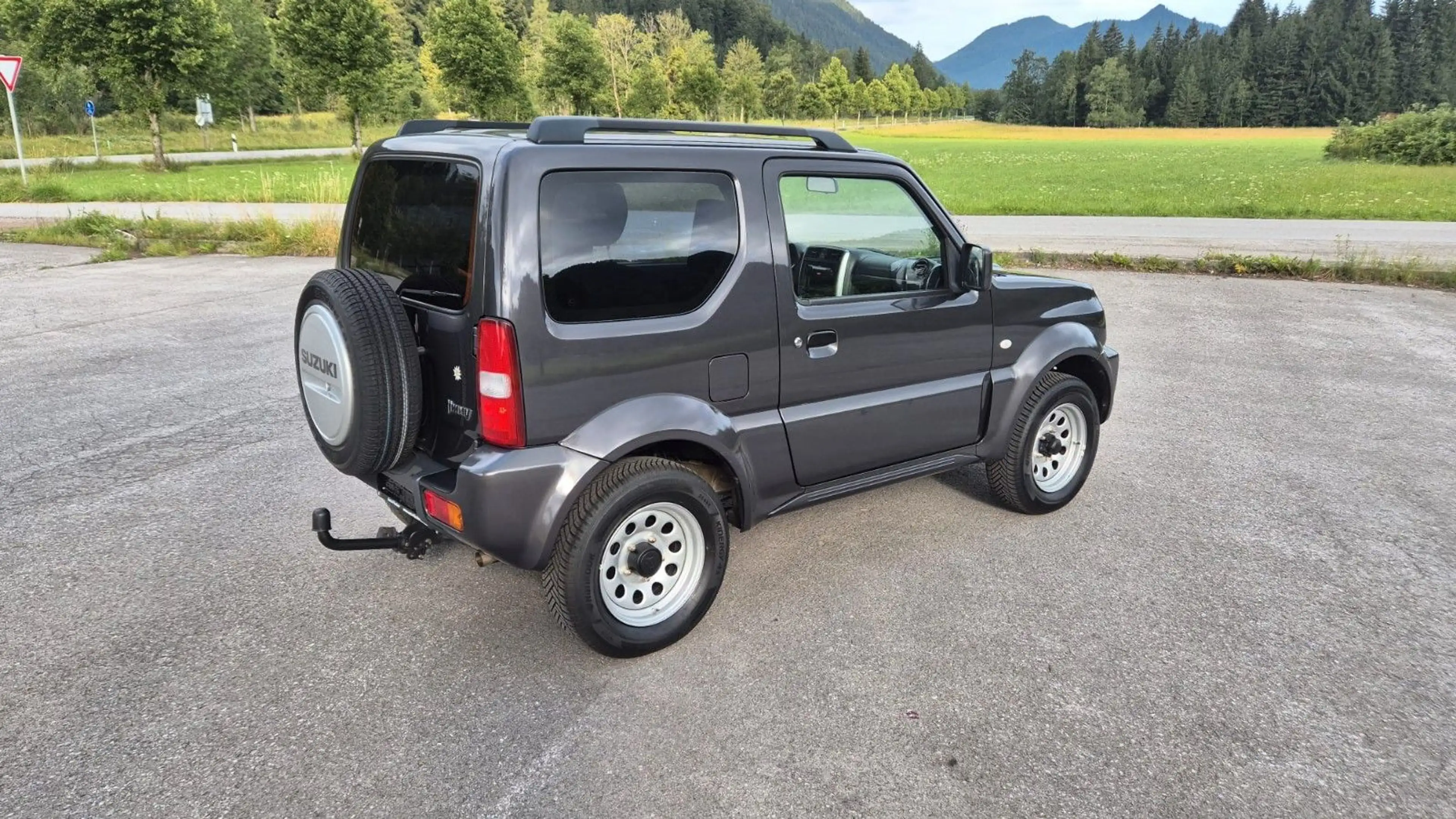 Suzuki Jimny Club Lim. — photo 3