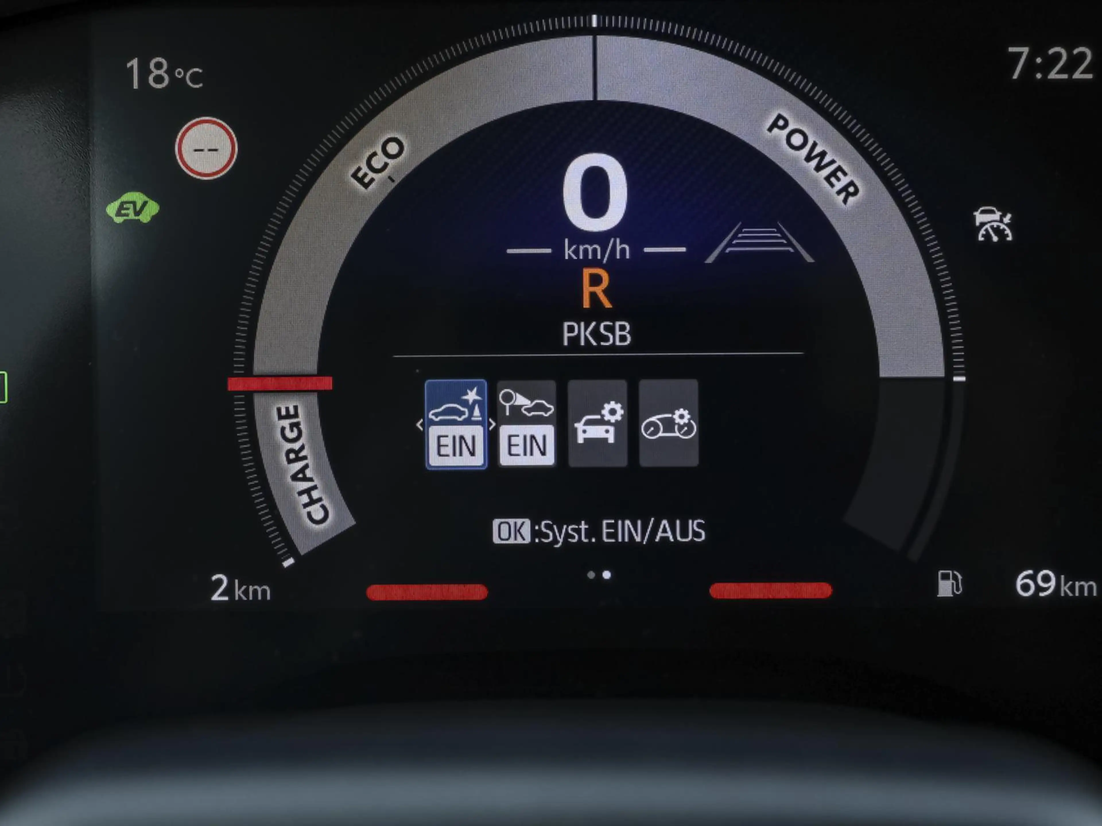 Toyota Aygo X GR SPORT NAVI SHZ PDC KLIMA BT — photo 15