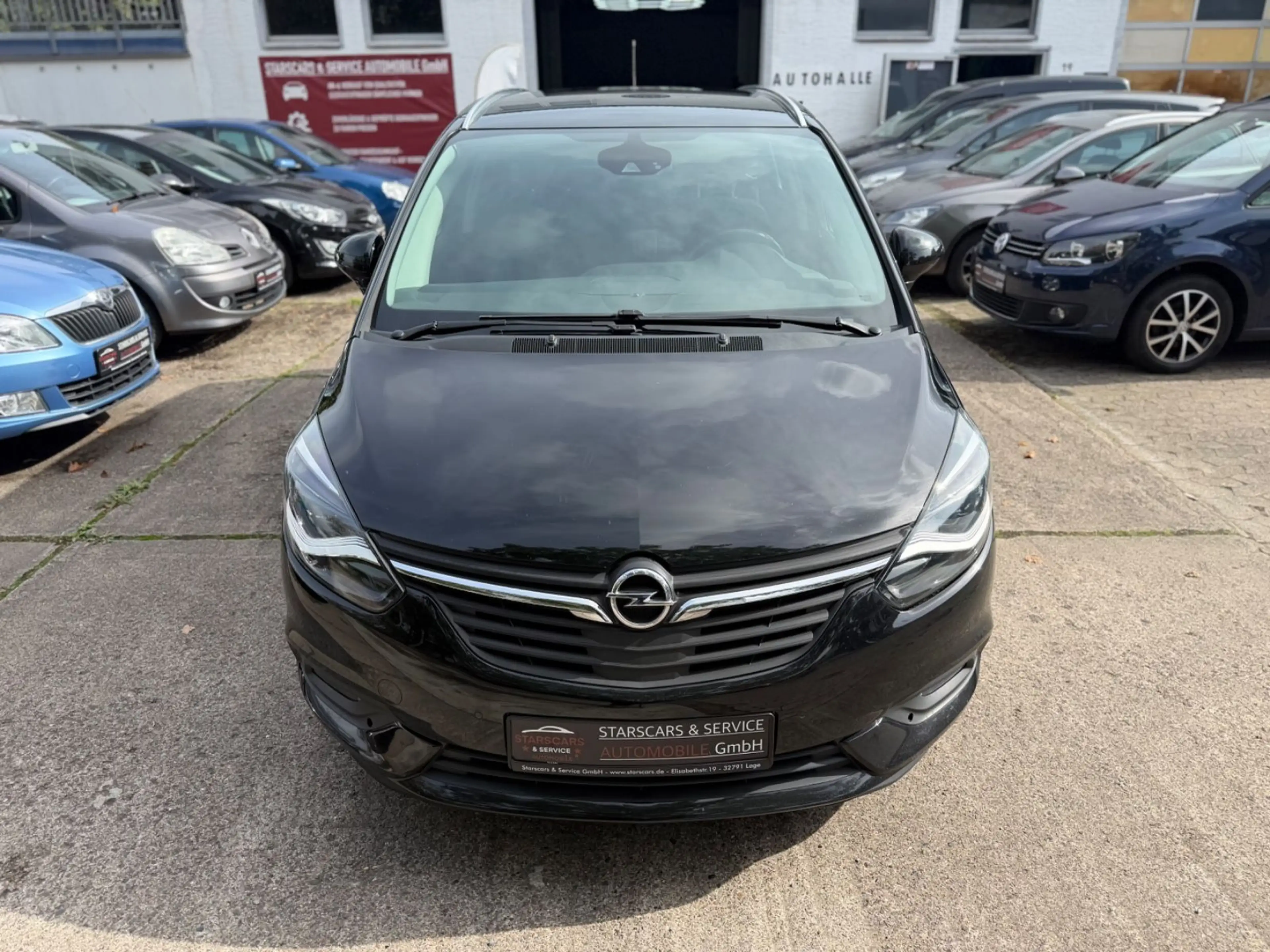 Opel Zafira Tourer ZafiraC*INNOVATION*XENON*KAMERA*AHK*7-SITZER*18" — photo 14
