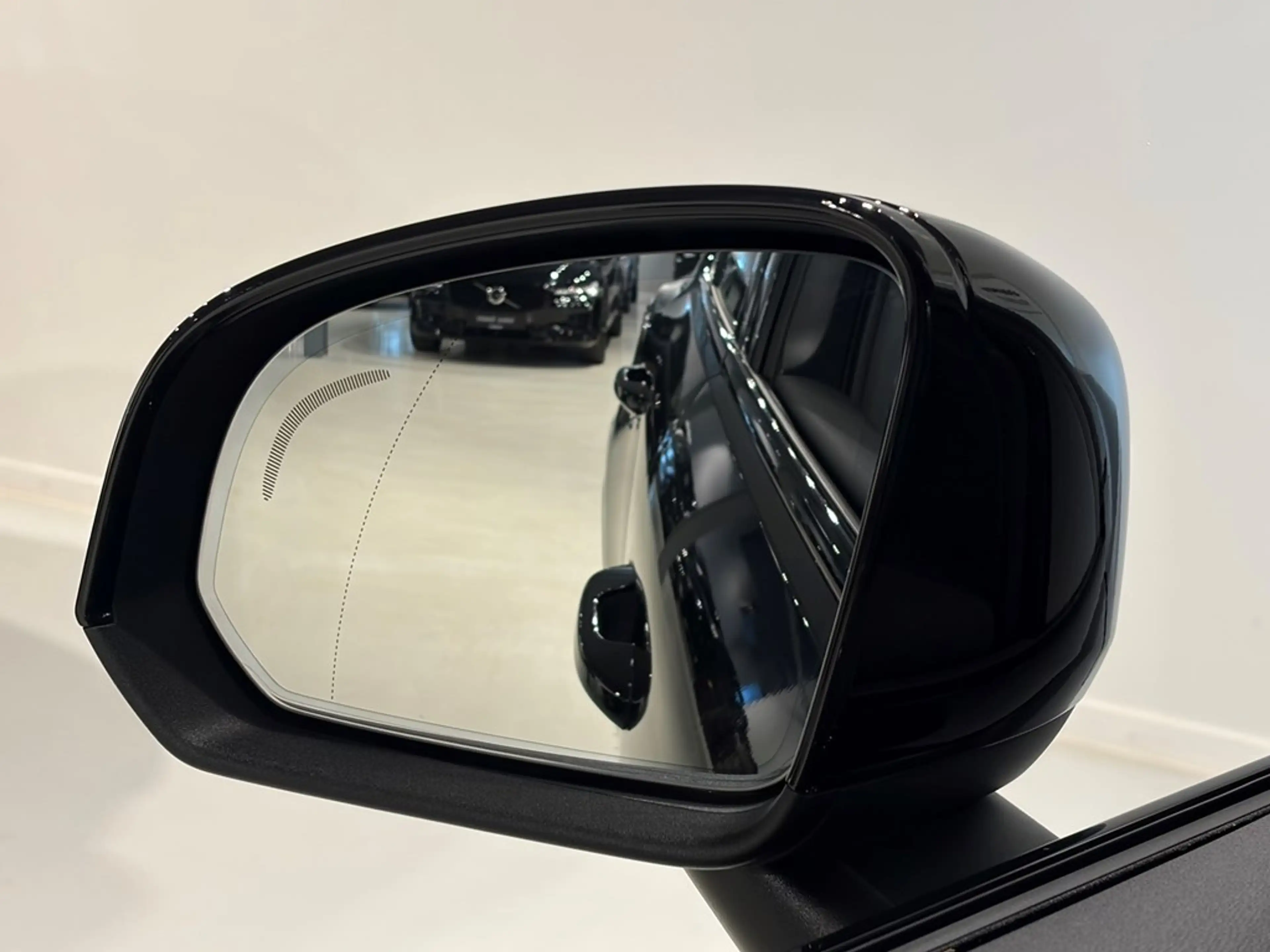 Volvo C40 Recharge Plus Extended Range + electr trekhaak — photo 9