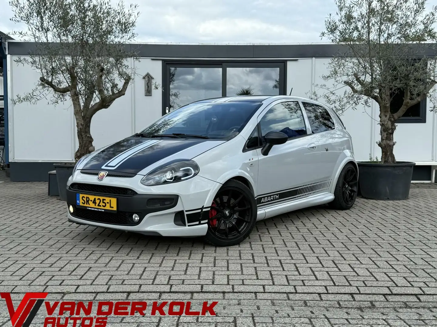 Fiat Punto Evo 1.4 Abarth Supersport Xenon Kuipstoel Navi Cruise Grey - 1