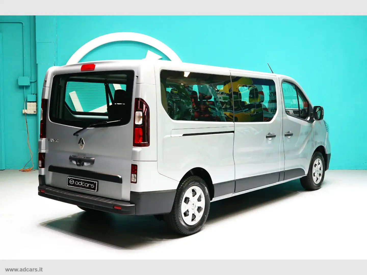 Renault Trafic BluedCi 150CV PL-TN Authentic BluedCi 150CV PL-TN Grigio - 2