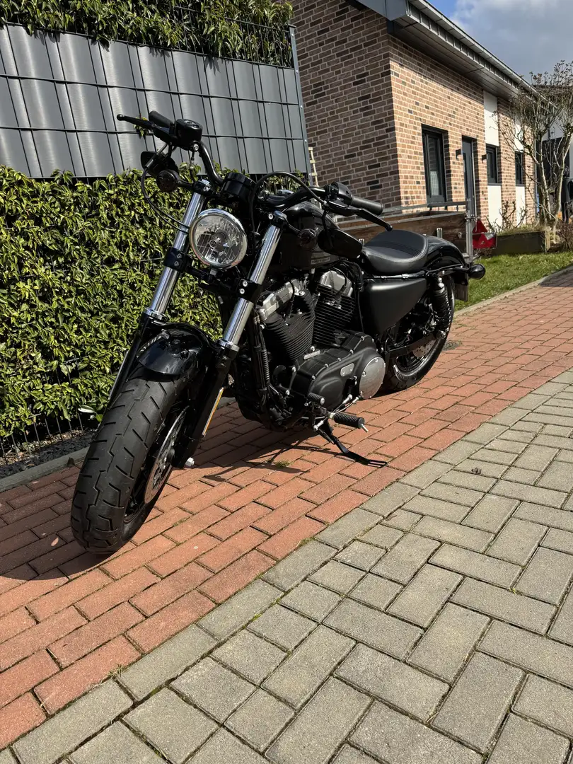 Harley-Davidson Sportster Forty Eight XL1200X XL1200XA Černá - 1