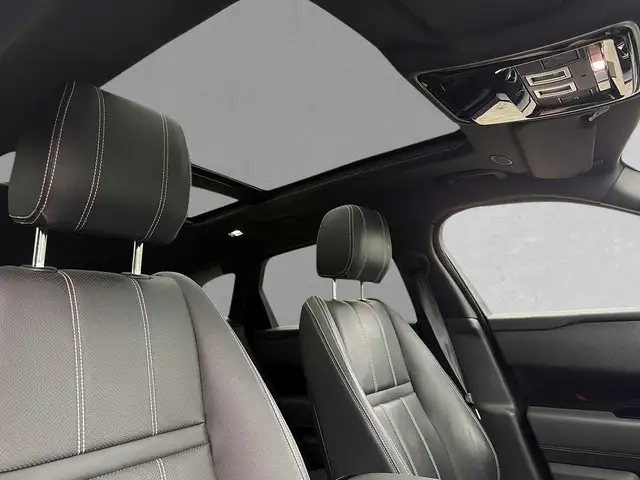 Land Rover Range Rover Velar view 10