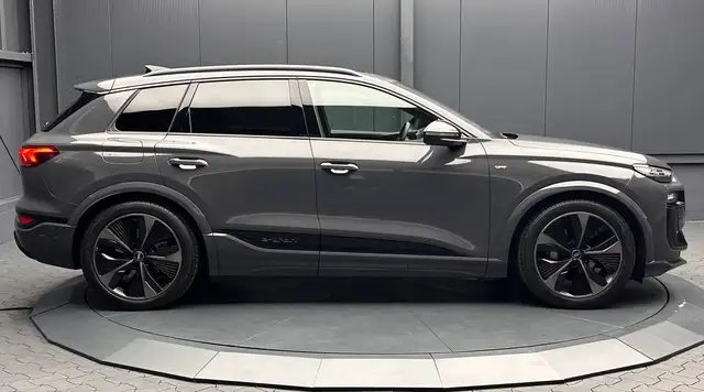 Audi Q6 E-Tron view 6
