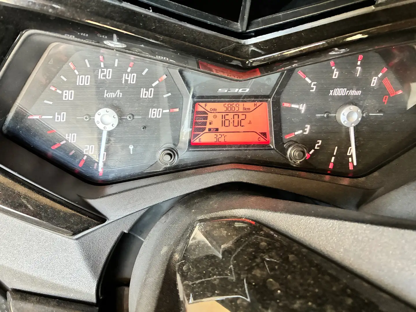 Yamaha TMAX 530 Grau - 2