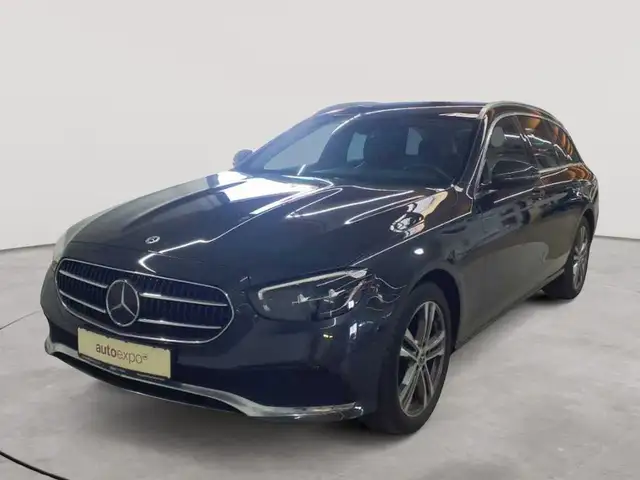 Mercedes-Benz E-Class view 2