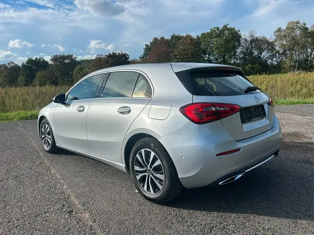 Mercedes-Benz A-Class view 3
