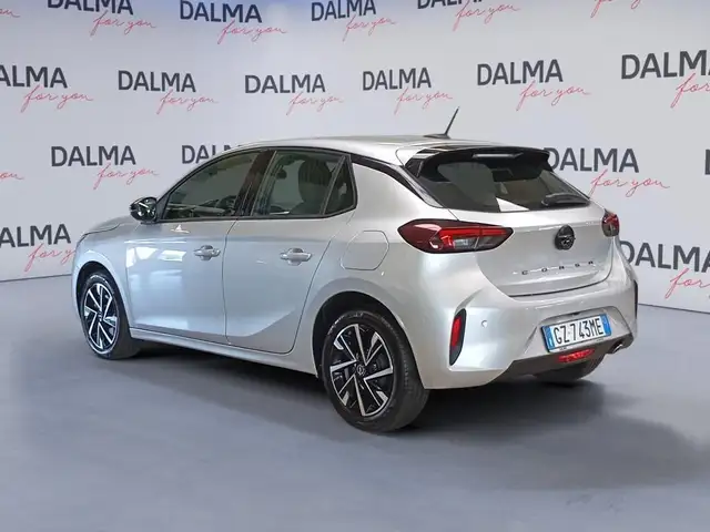 Opel Corsa view 3