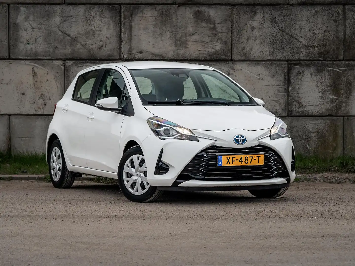 Toyota Yaris 1.5 Hybrid Active | 2019 | Automaat | Camera | Cru Wit - 1