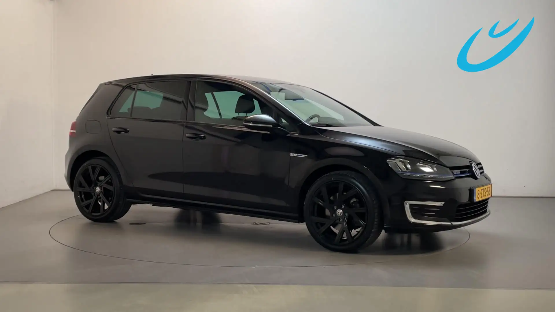 Volkswagen Golf GTE 1.4 TSI DSG Navigatie Climate Control Parkeersenso Zwart - 1