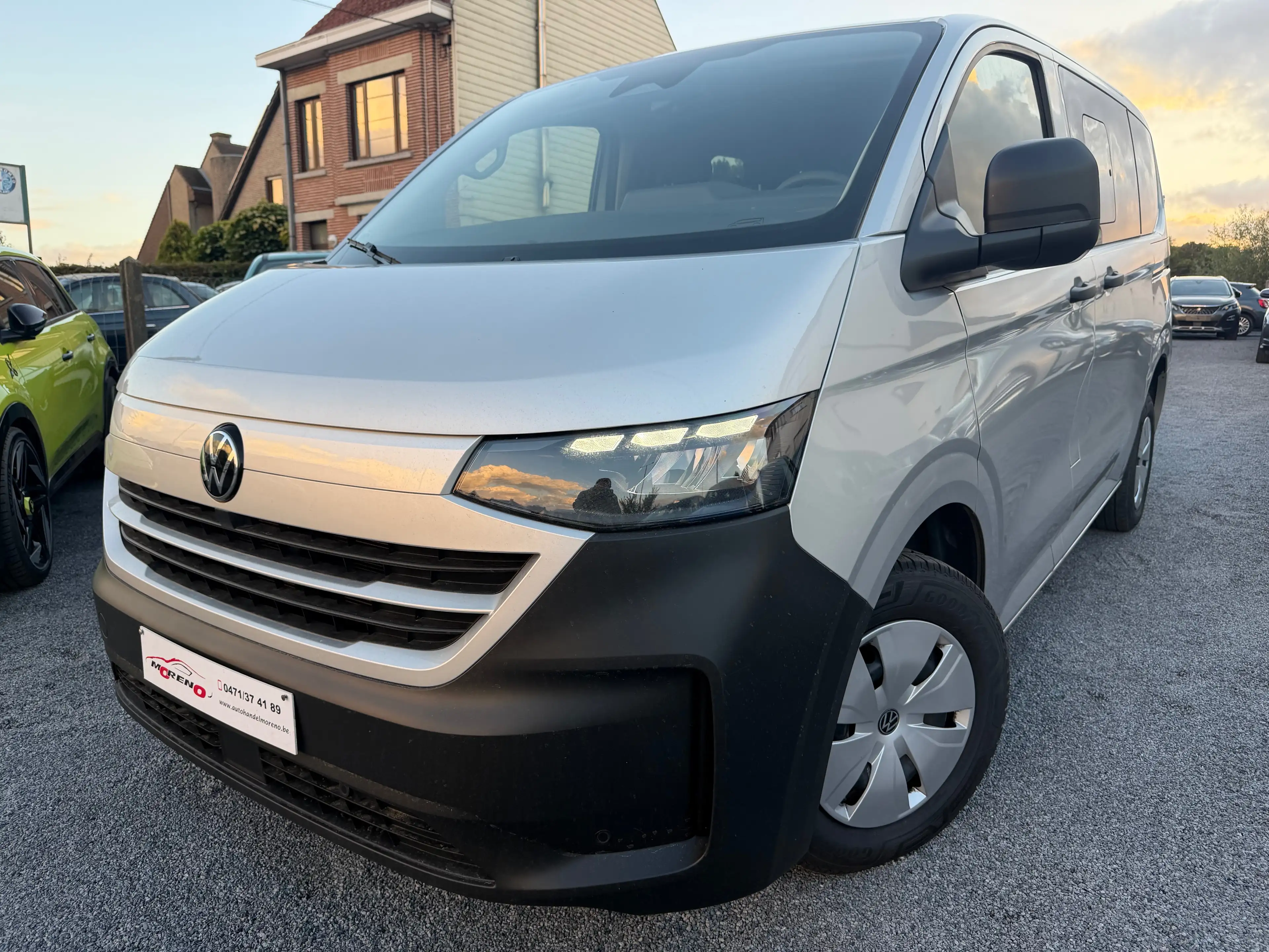 Volkswagen T7 Caravelle Caravelle 2.0 TDi SCR S DSG Style — photo 2
