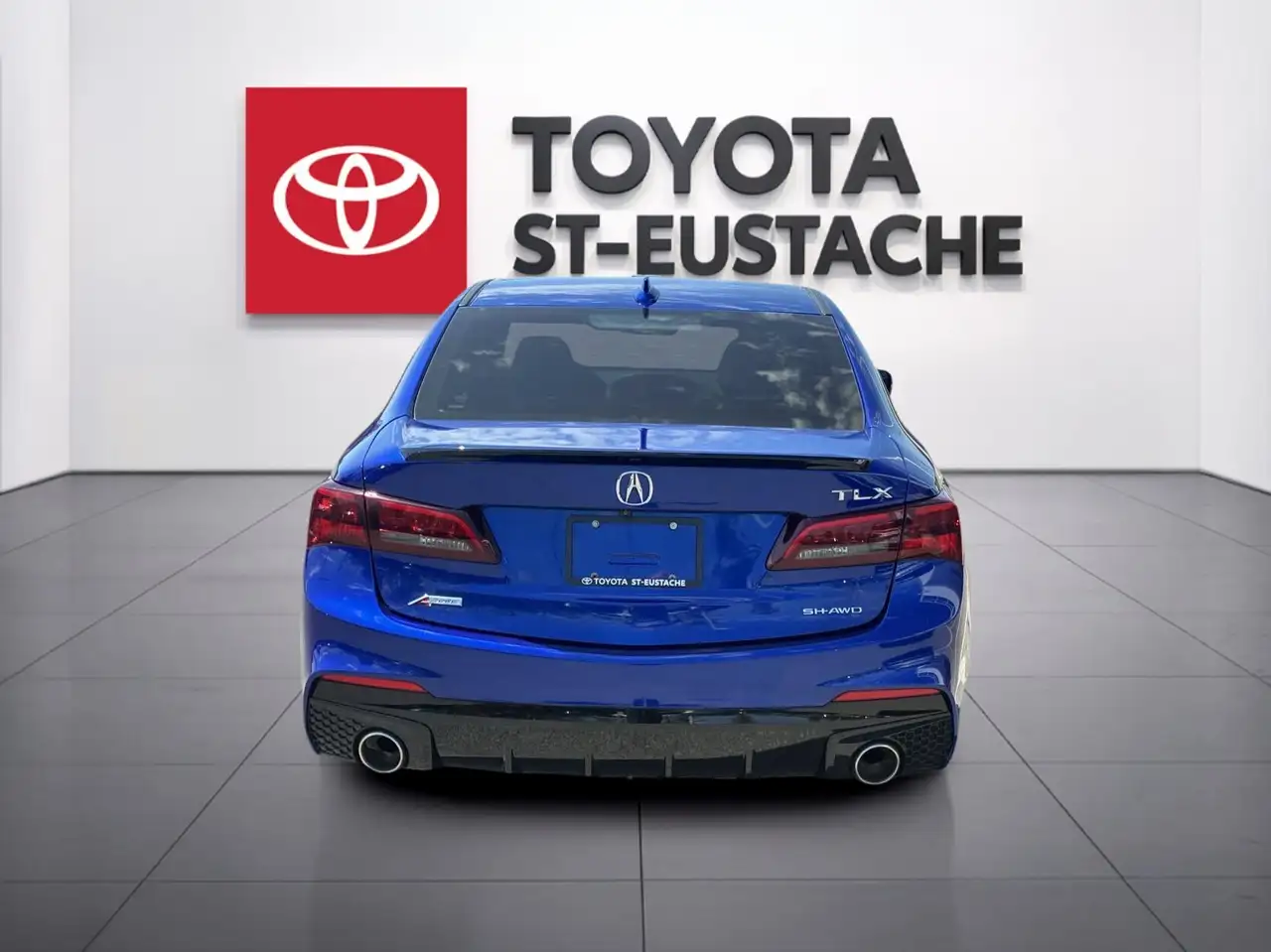 Acura TLX снимка Acura TLX