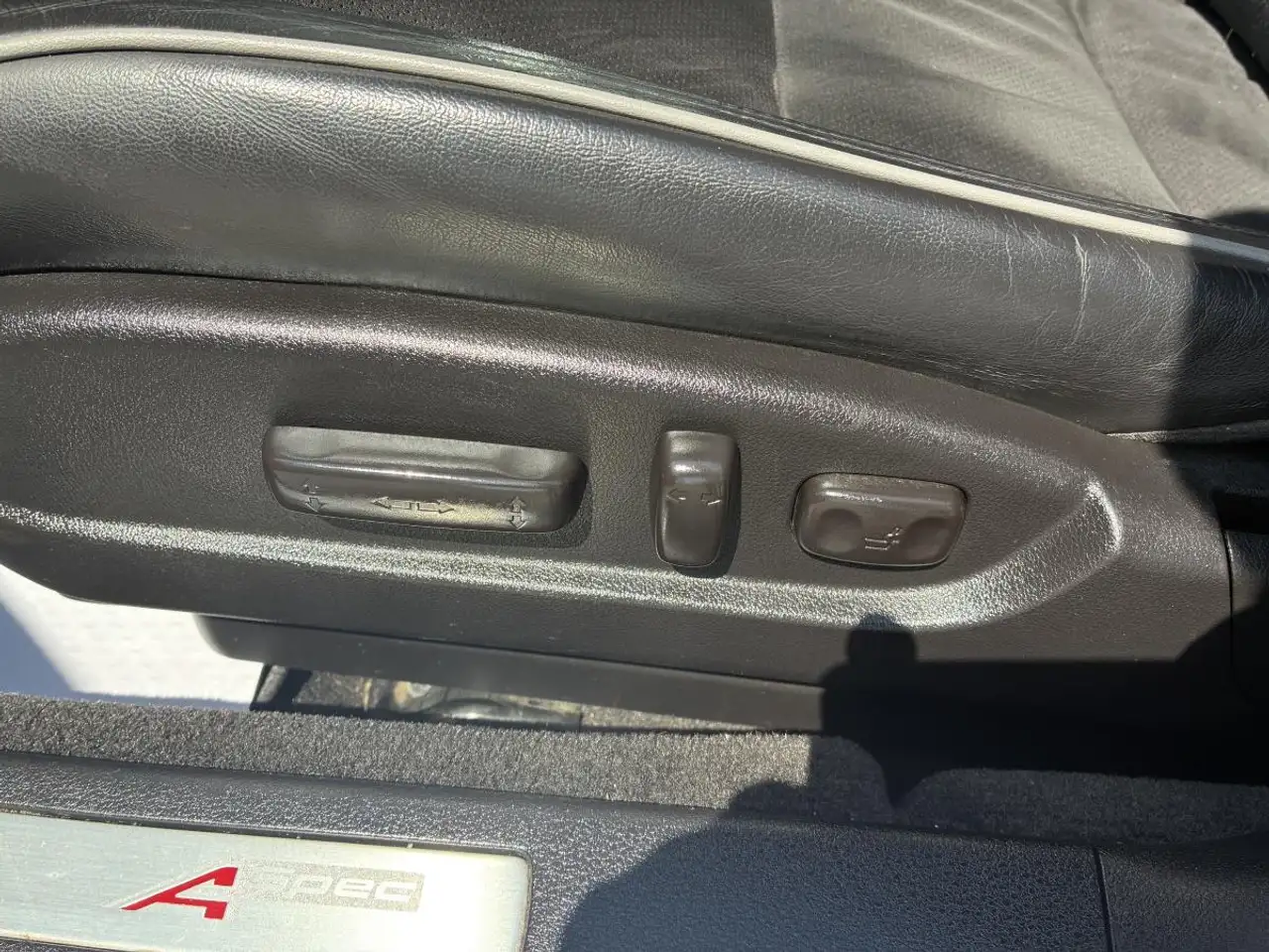 Acura TLX снимка Acura TLX