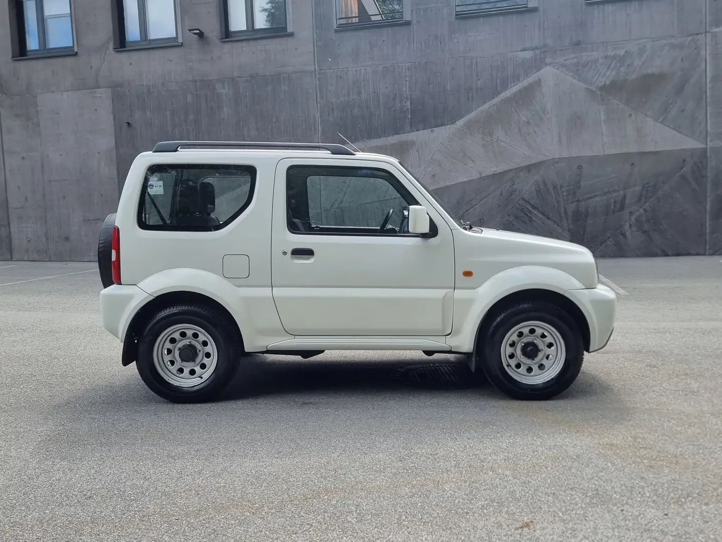 Suzuki Jimny 1,3 VX++ROST-FREI++ Weiß - 2