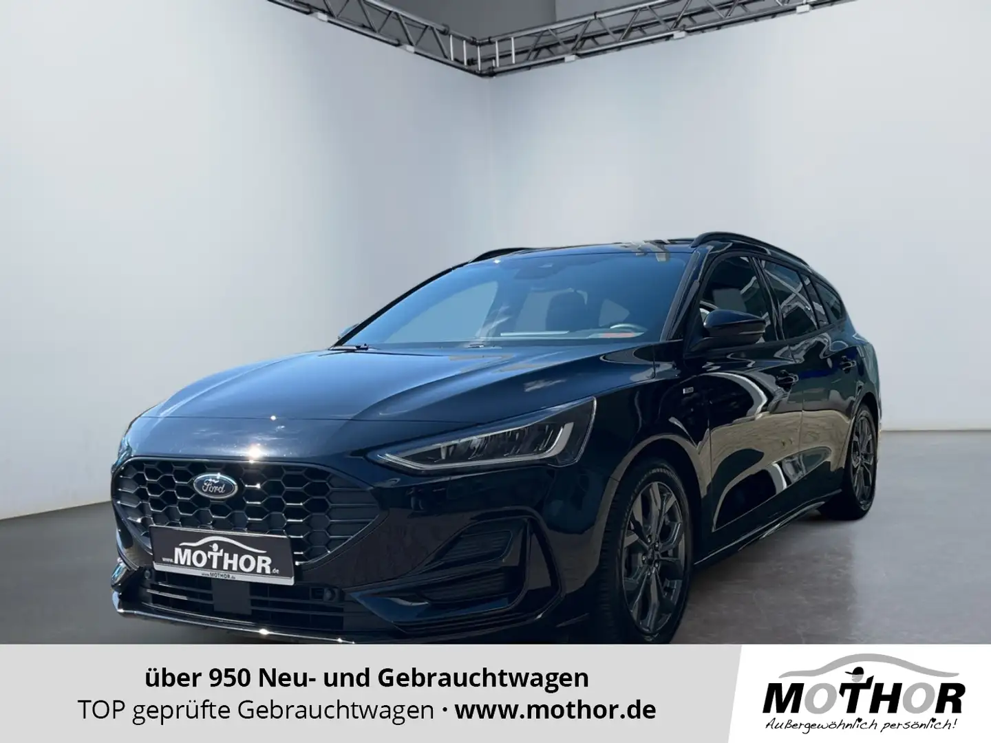 Ford Focus Turnier ST-Line 1.0 EcoBoost ACC NAVI PDC Zwart - 1