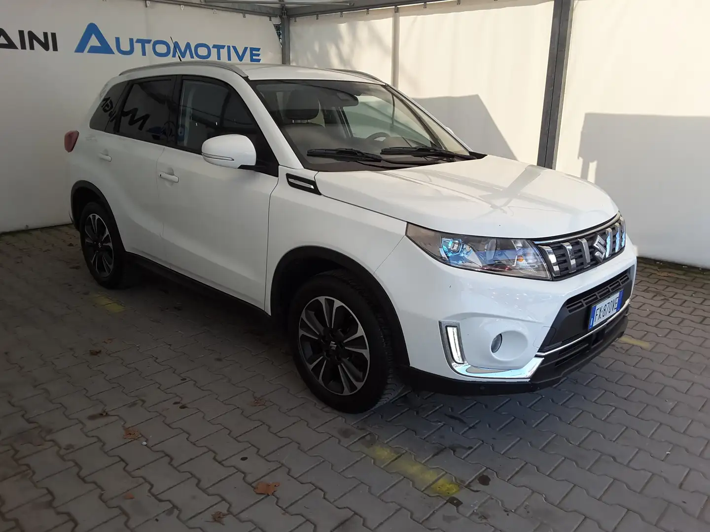 Suzuki Vitara 1.4 Boosterjet 140cv 4WD AllGrip Top Bianco - 2