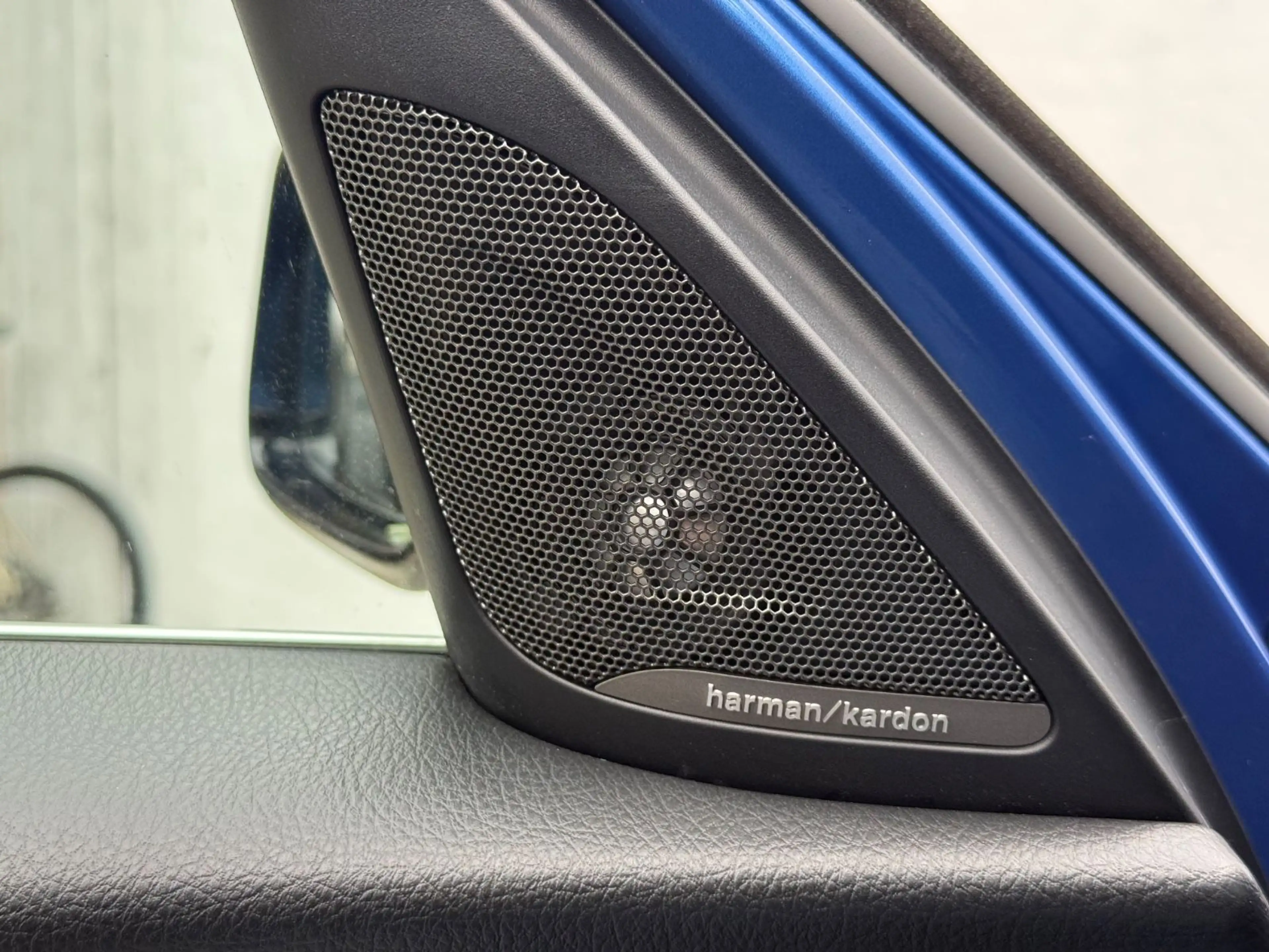 BMW 140 Special Edition LED/RCam/H&K/Leder/No OPF! — photo 12
