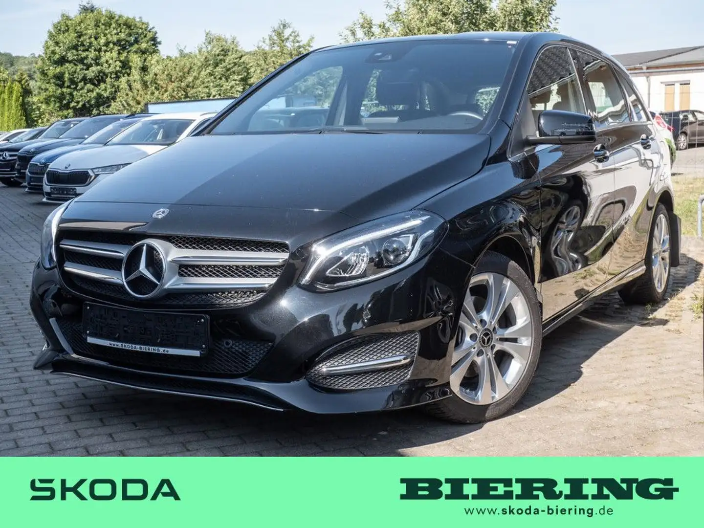Mercedes-Benz B 180 Urban Style Edition PTS NAVI FACEL. LED Nero - 1