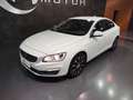 Volvo S60 D3 Momentum 150 Blanc - thumbnail 2
