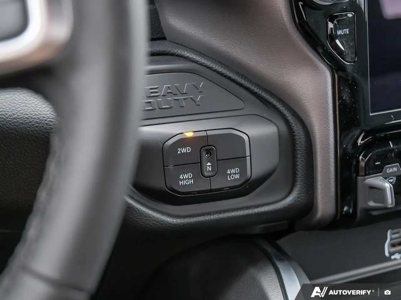 RAM 2500 снимка RAM 2500