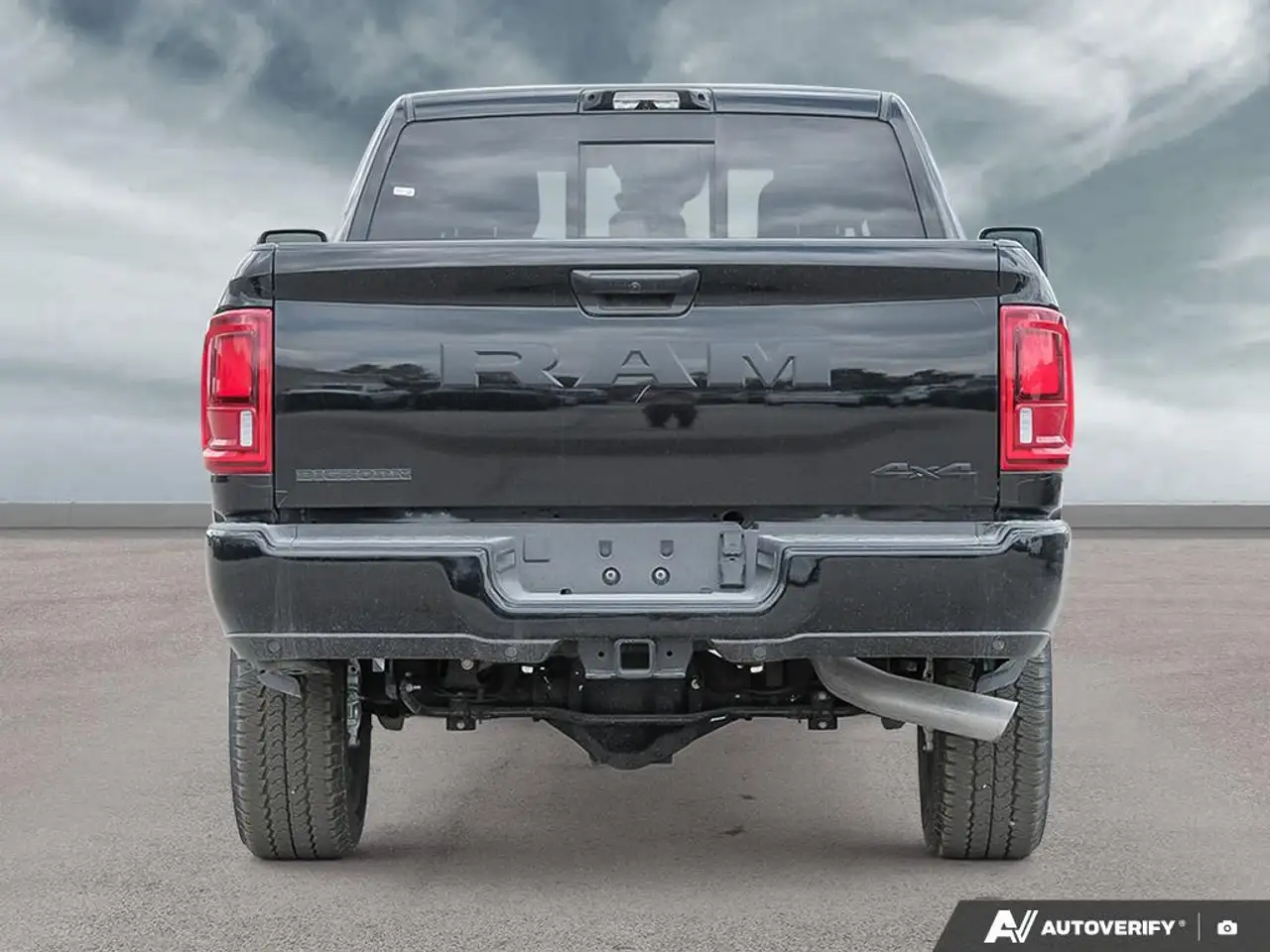 RAM 2500 снимка RAM 2500