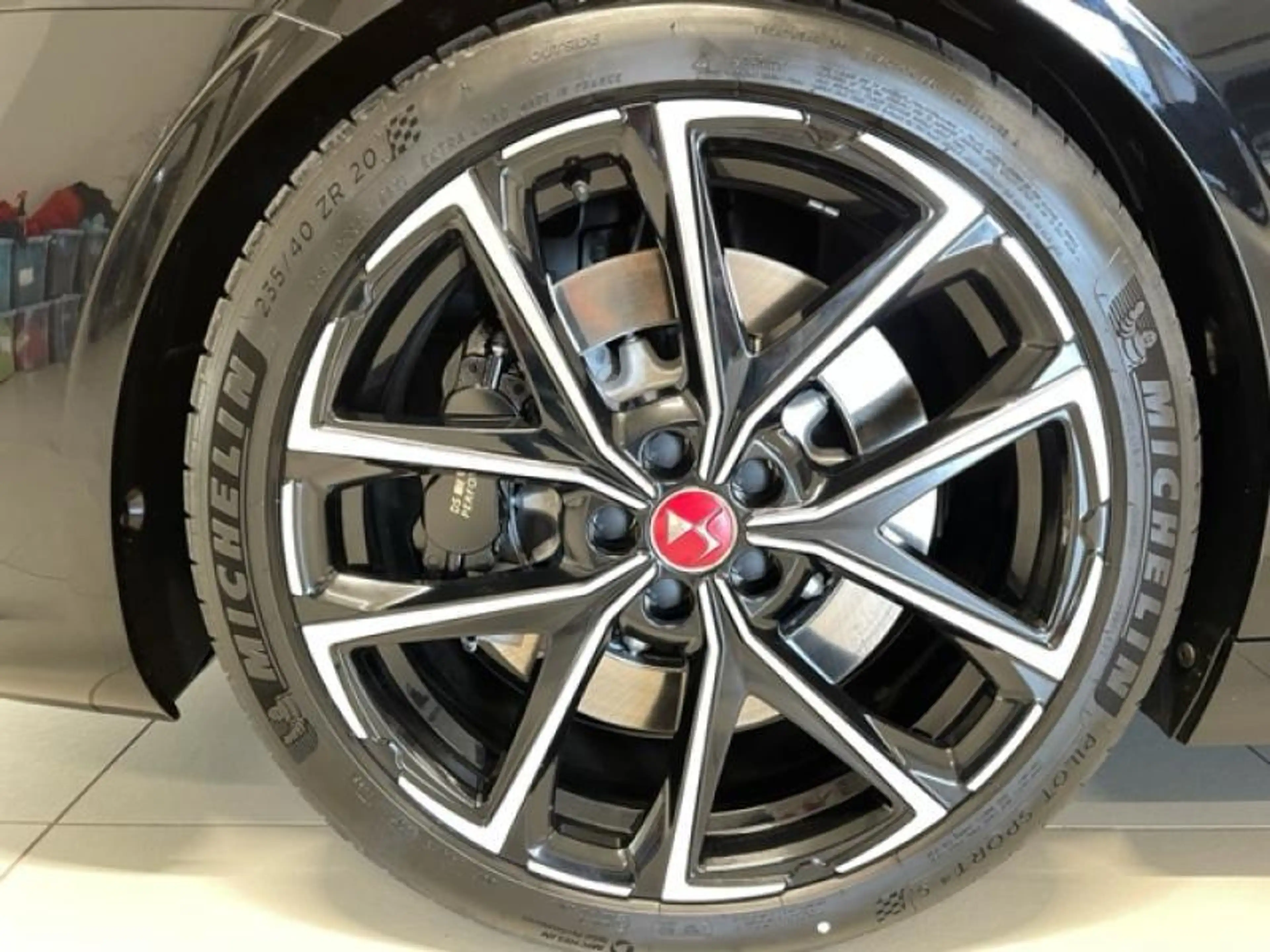 DS Automobiles DS 9 E-TENSE PERFORMANCE LINE + — photo 8