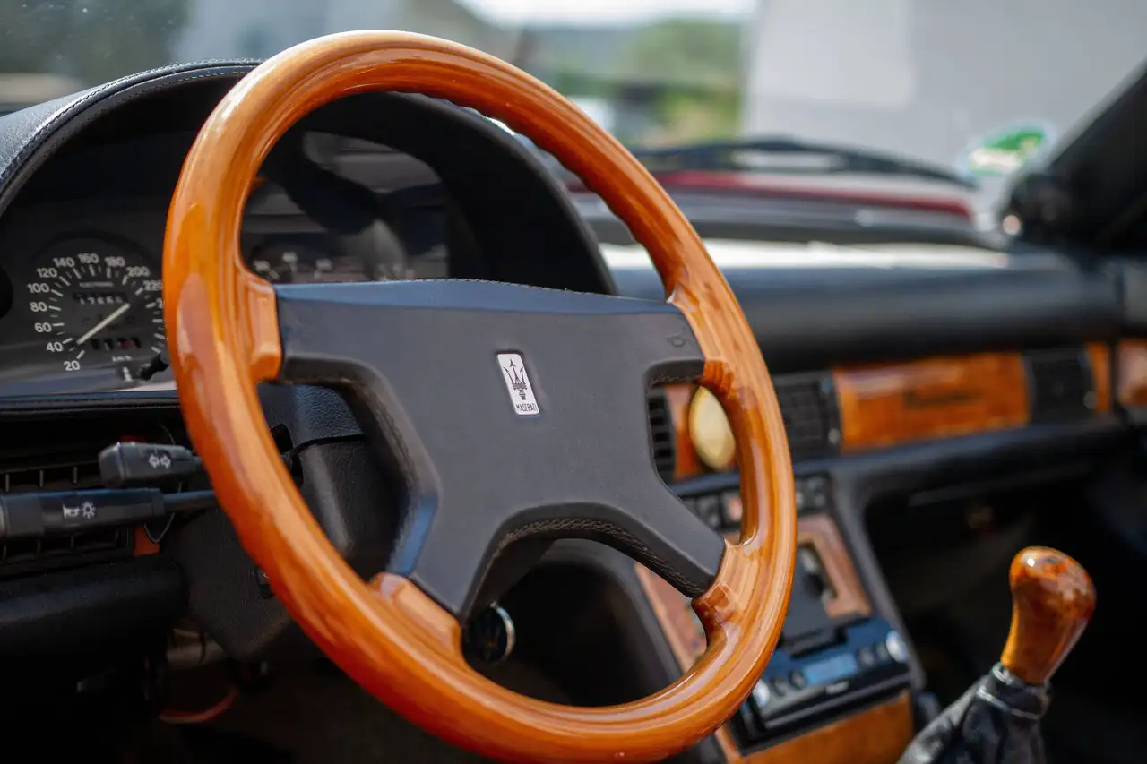 Maserati Biturbo Spyder III 2.0 24V, Tipo AM333 (245 PS), foto 10