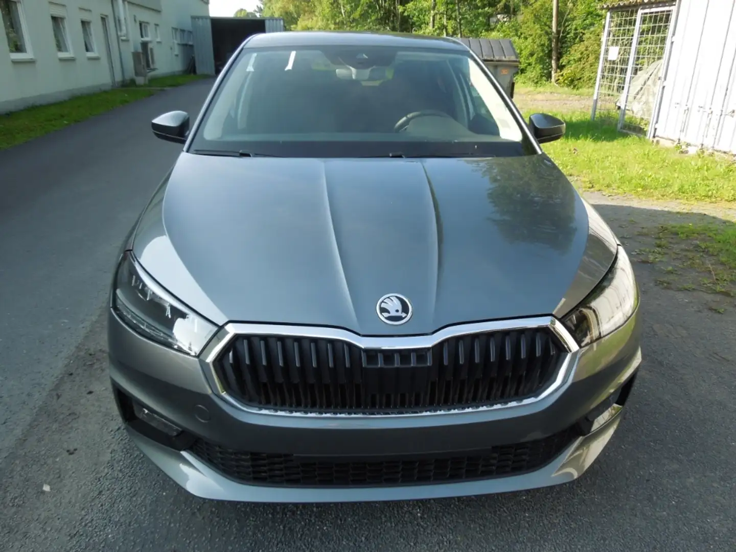 Skoda Fabia 1.0TSI Top-Selection/LED/Klimaaut/Sitzheizung Grau - 2