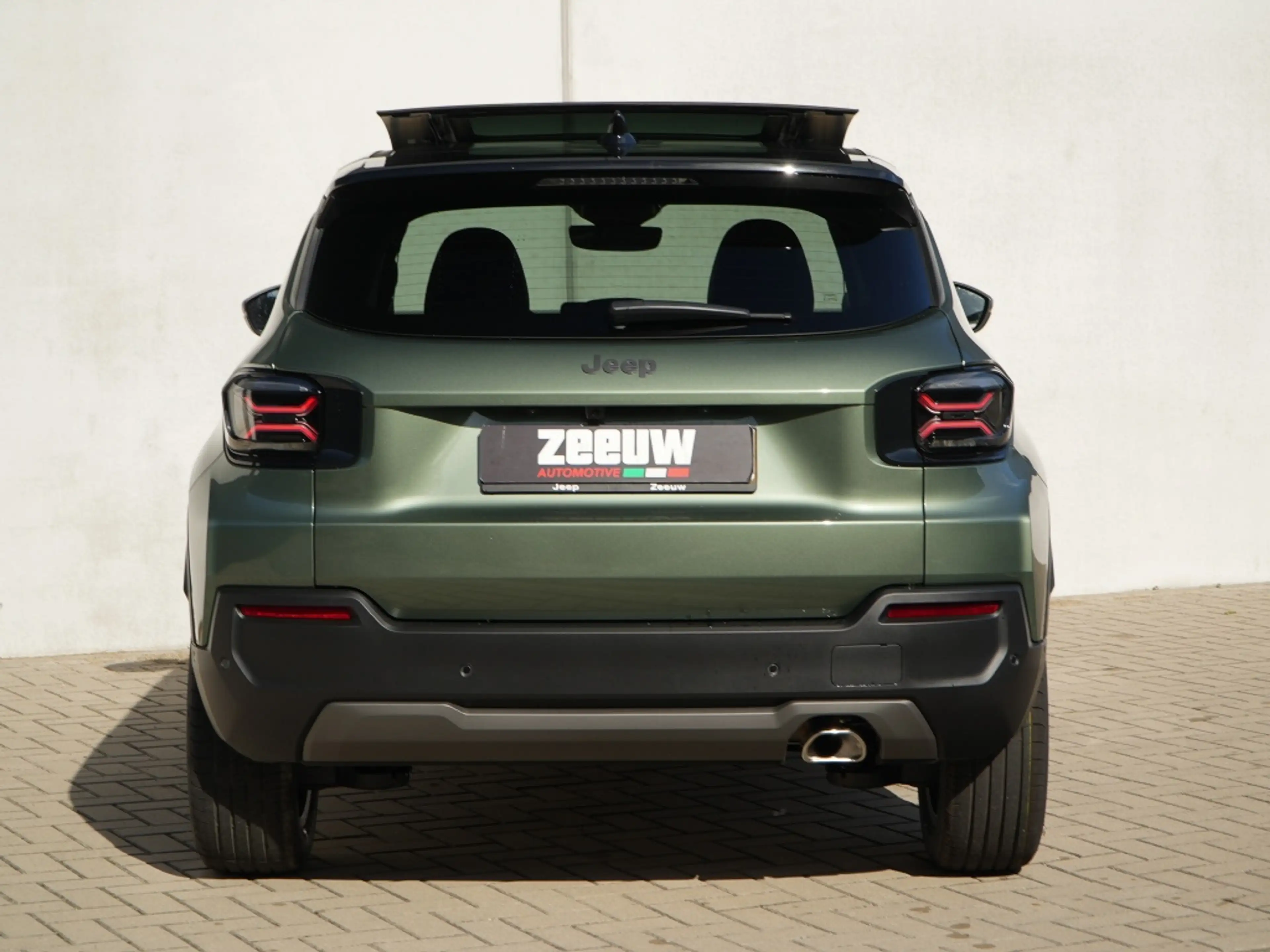 Jeep Avenger 1.2 e-Hybrid 85th Anniversary | Schuifdak | Winter — photo 10