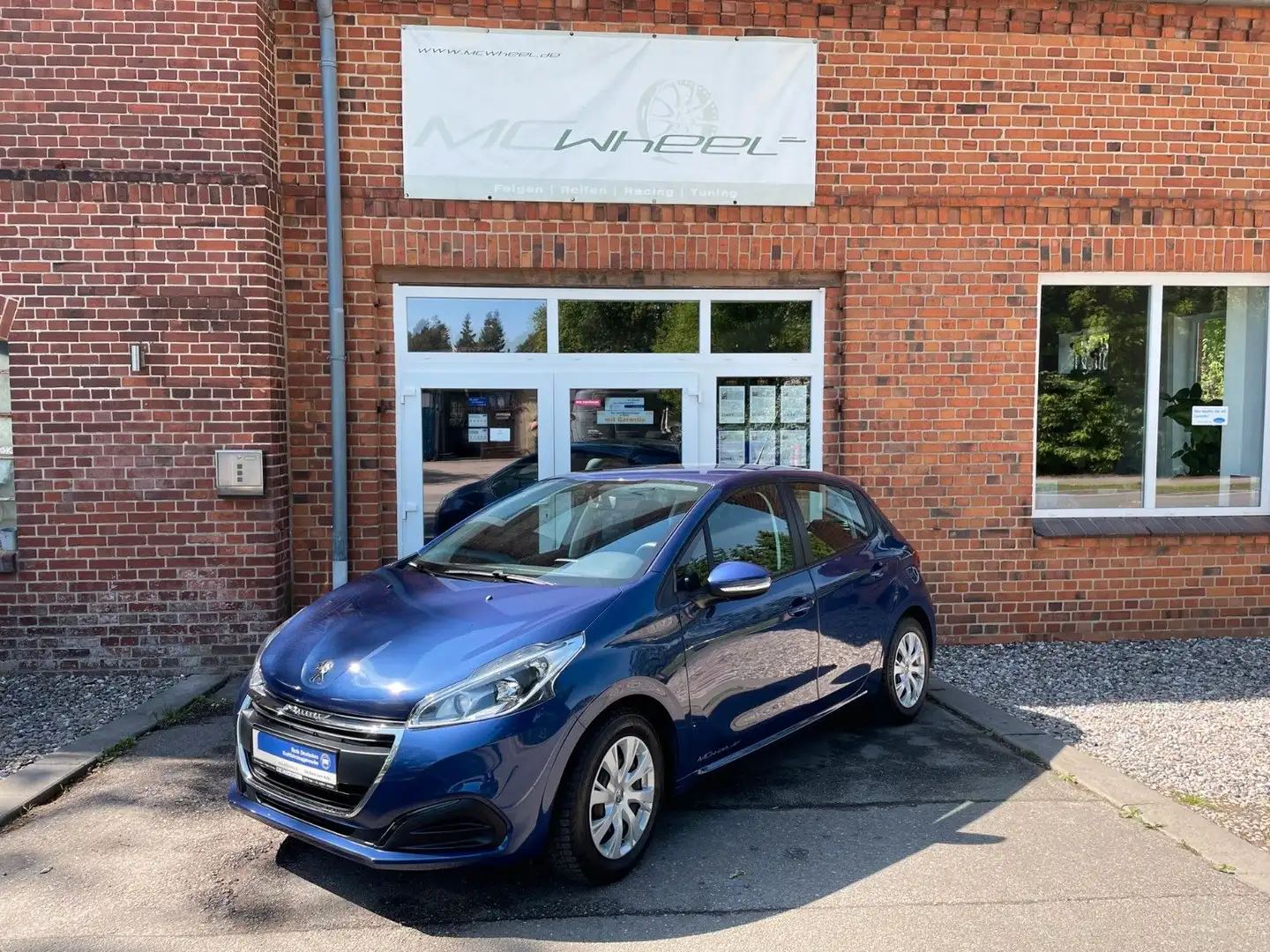 Peugeot 208 Active LED+Sitzhzg+Allwetter+PDC !wie neu! Bleu - 1