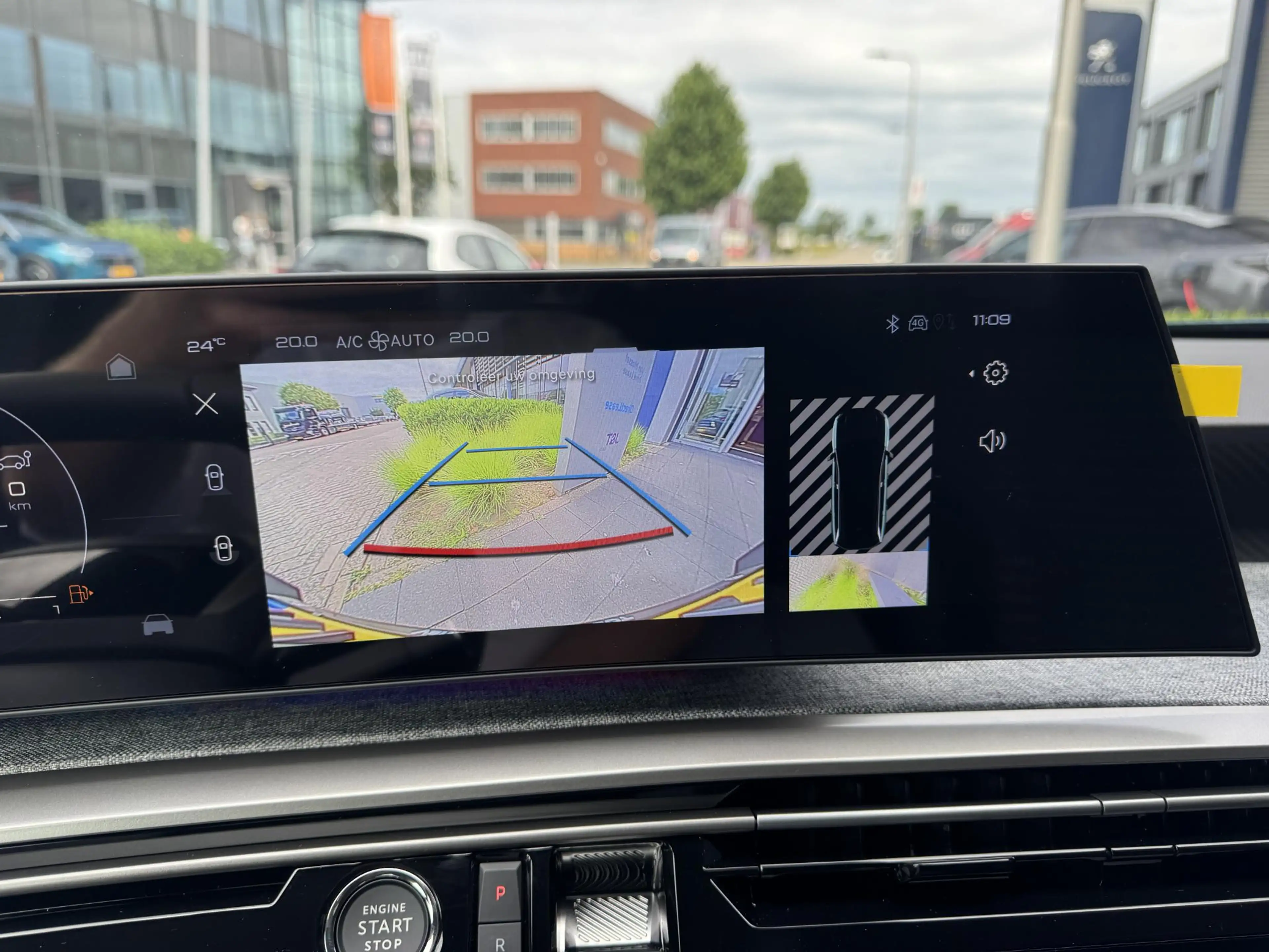 Peugeot 5008 1.2 Hybrid 145 Allure 7p — photo 9