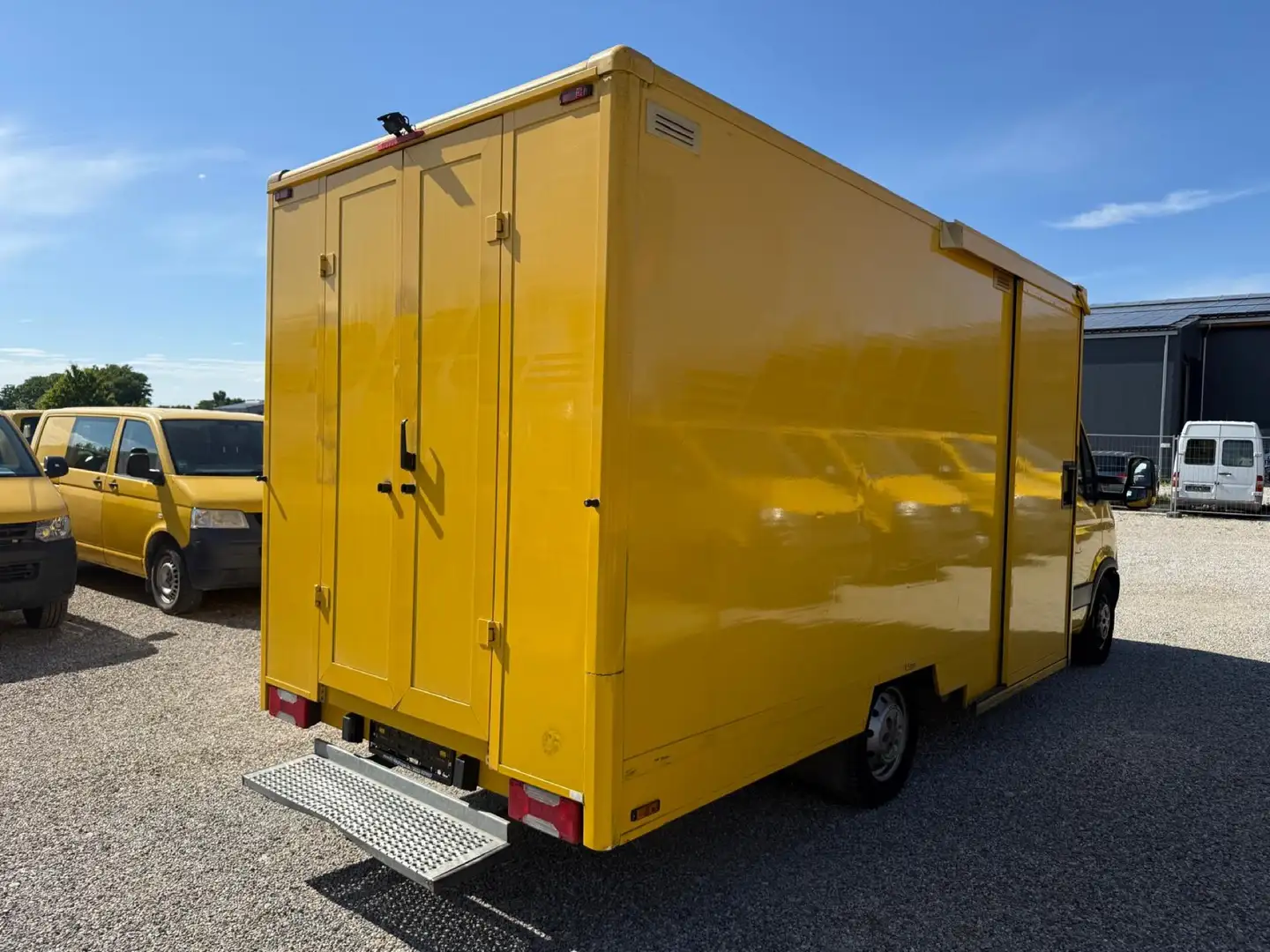 Iveco Daily 35 C 11 AGile Gelb - 2