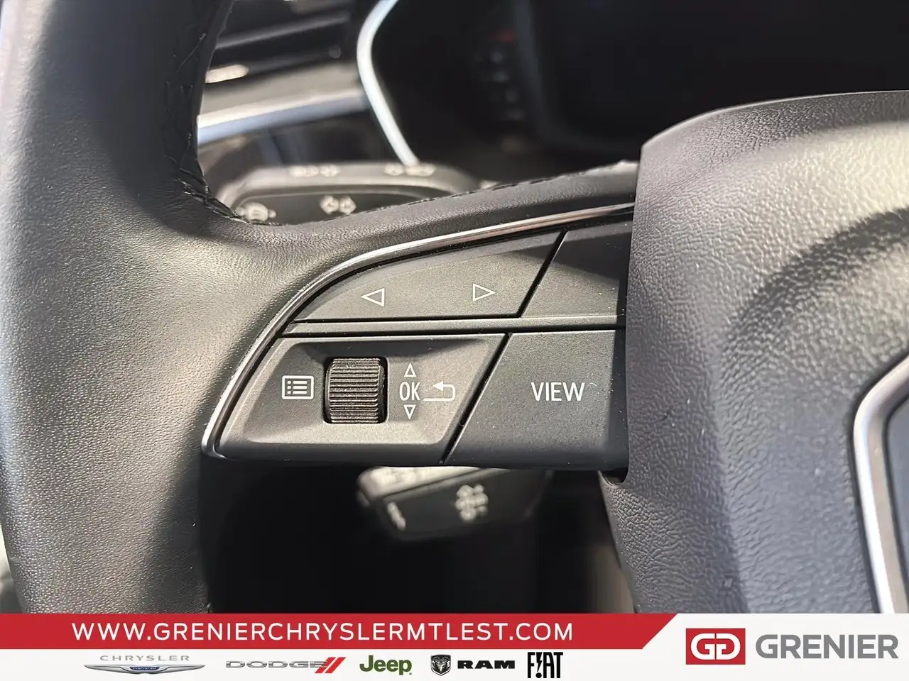 Audi Q3 снимка Audi Q3