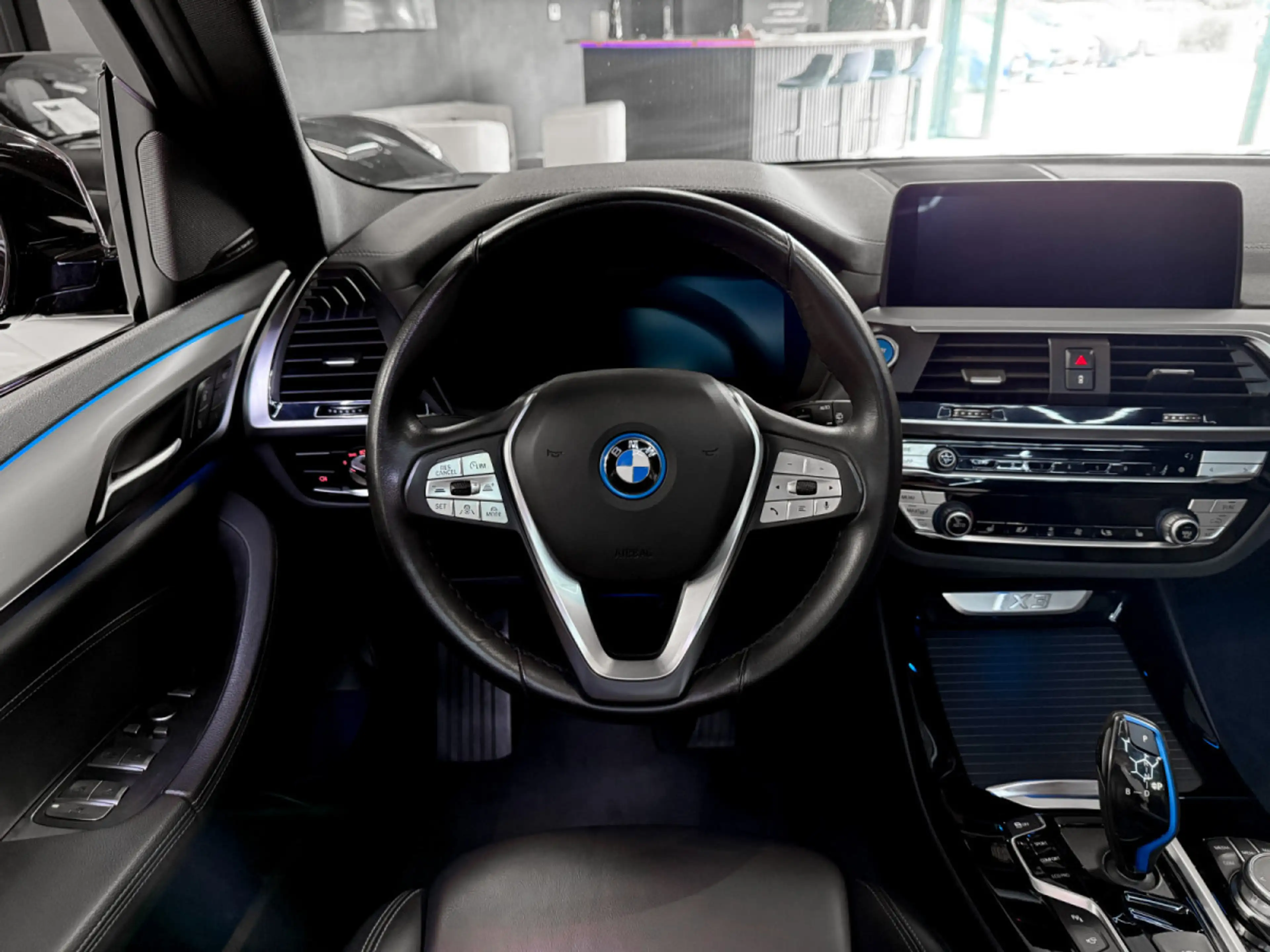 BMW iX3 iX3 / HEAD-UP / 360 / HK / KEYLESS — photo 13