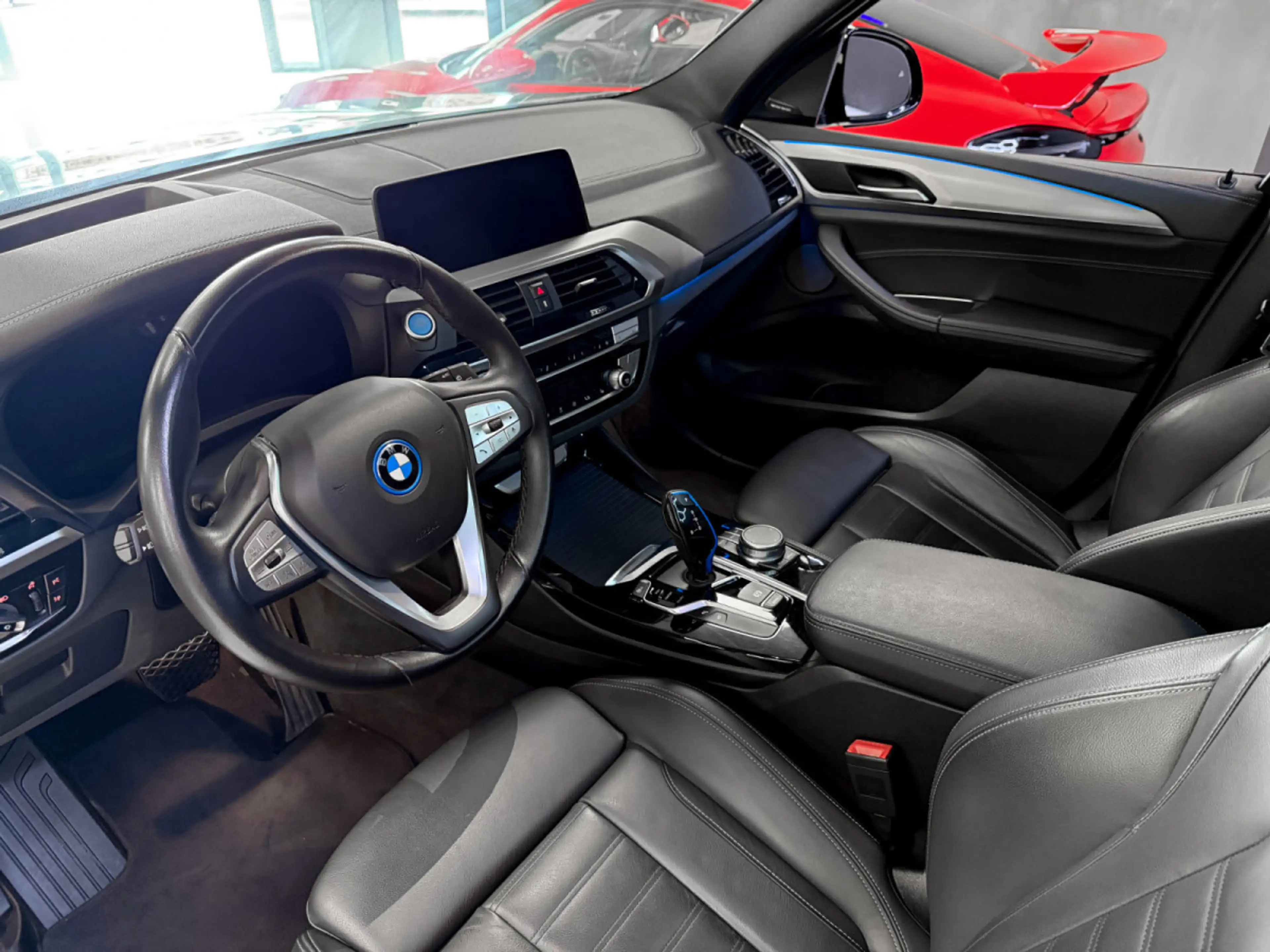 BMW iX3 iX3 / HEAD-UP / 360 / HK / KEYLESS — photo 11
