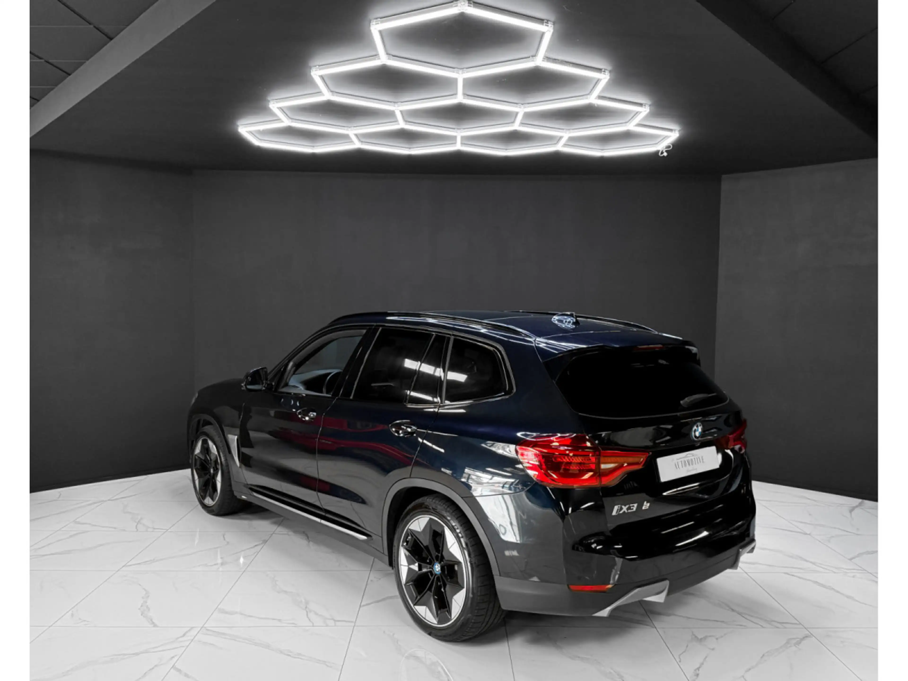 BMW iX3 iX3 / HEAD-UP / 360 / HK / KEYLESS — photo 3